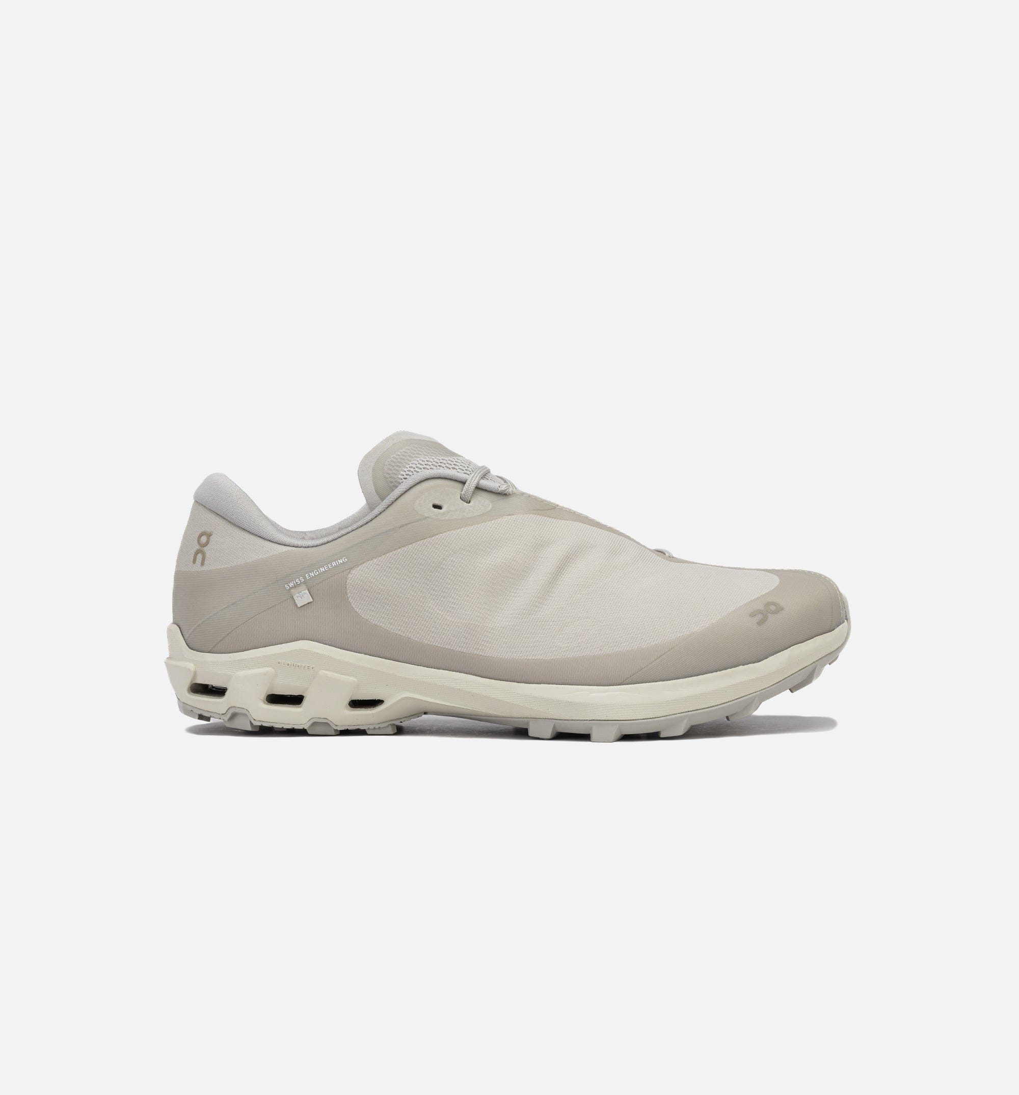 On Running Cloudventure Peak Mens Lifestyle Shoe - Ice/Moon