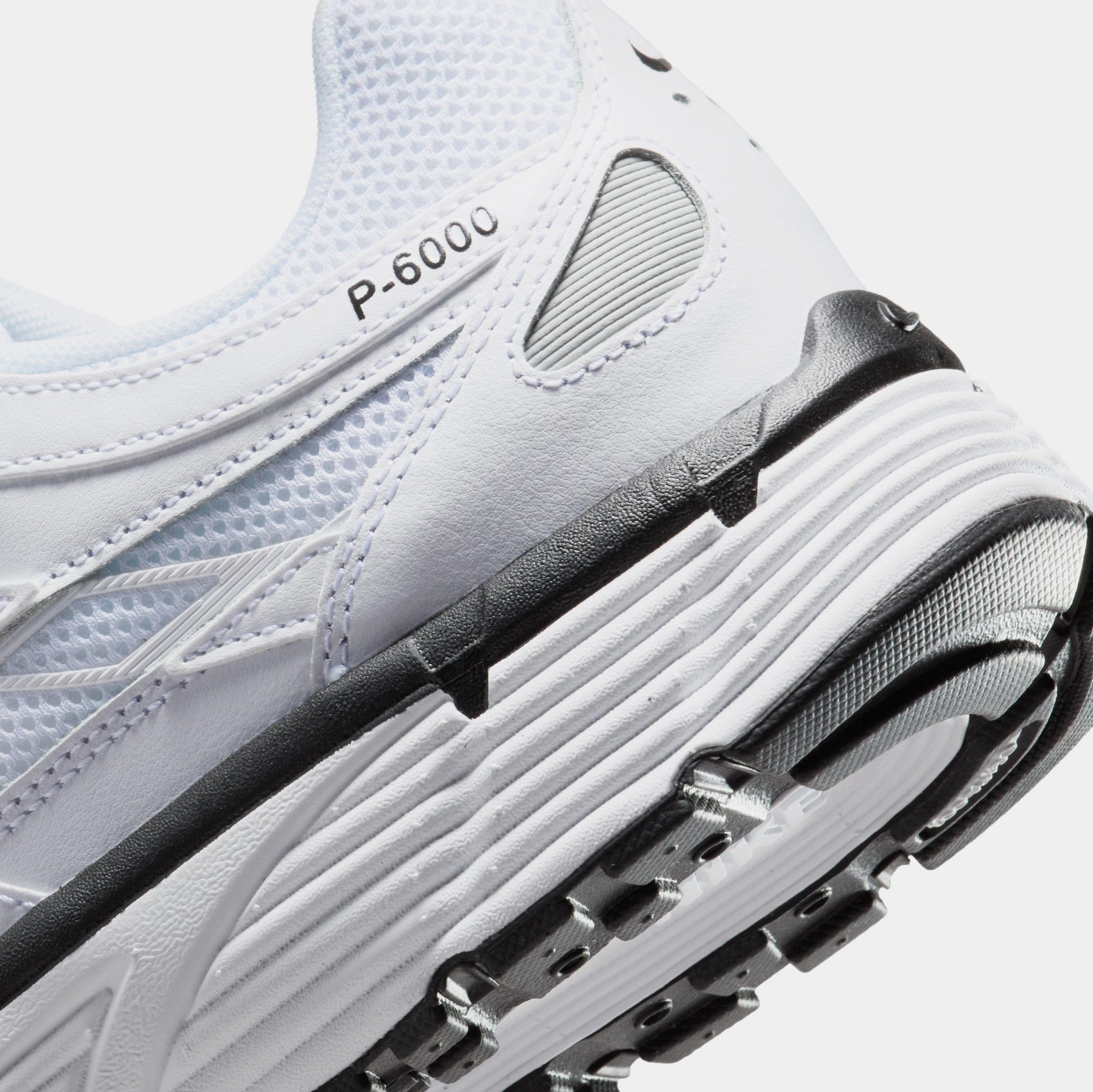 Nike P 6000 Mens Lifestyle Shoes (White/Silver/Black)