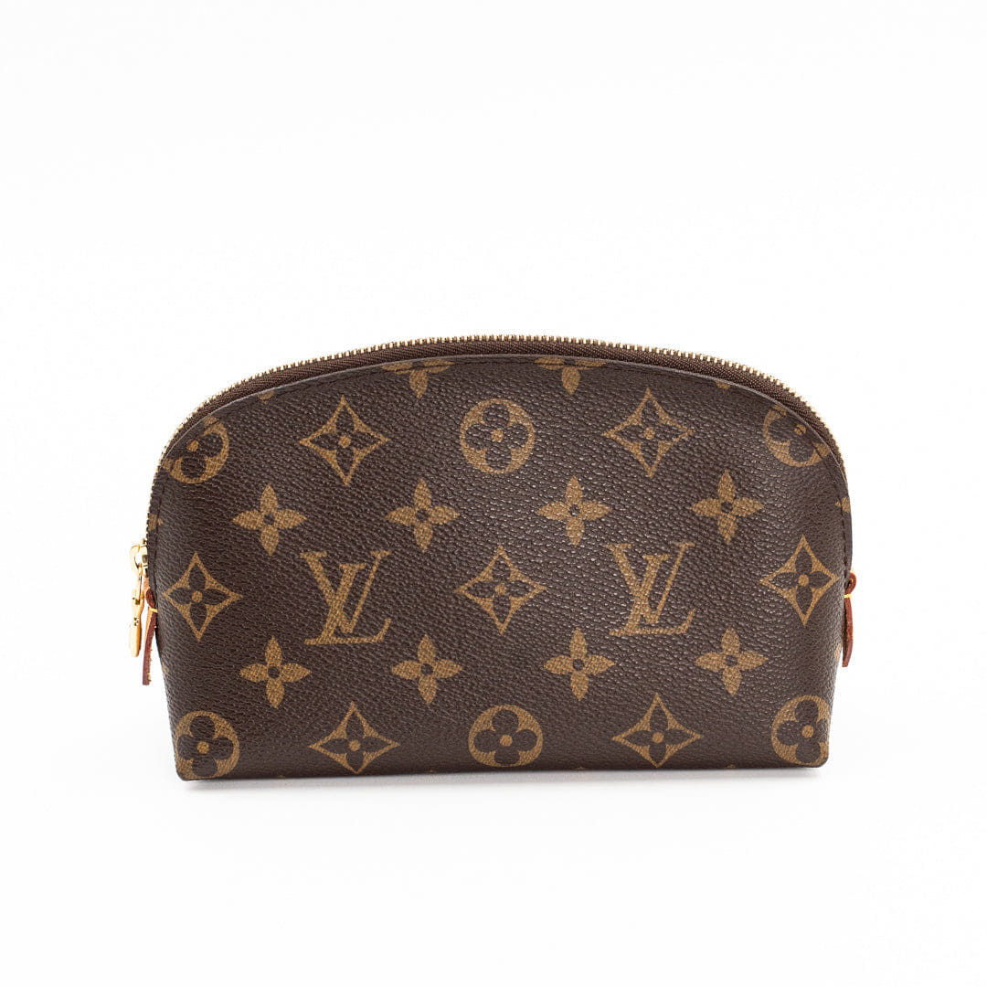 Louis Vuitton Cosmetic Pouch in Monogram Canvas