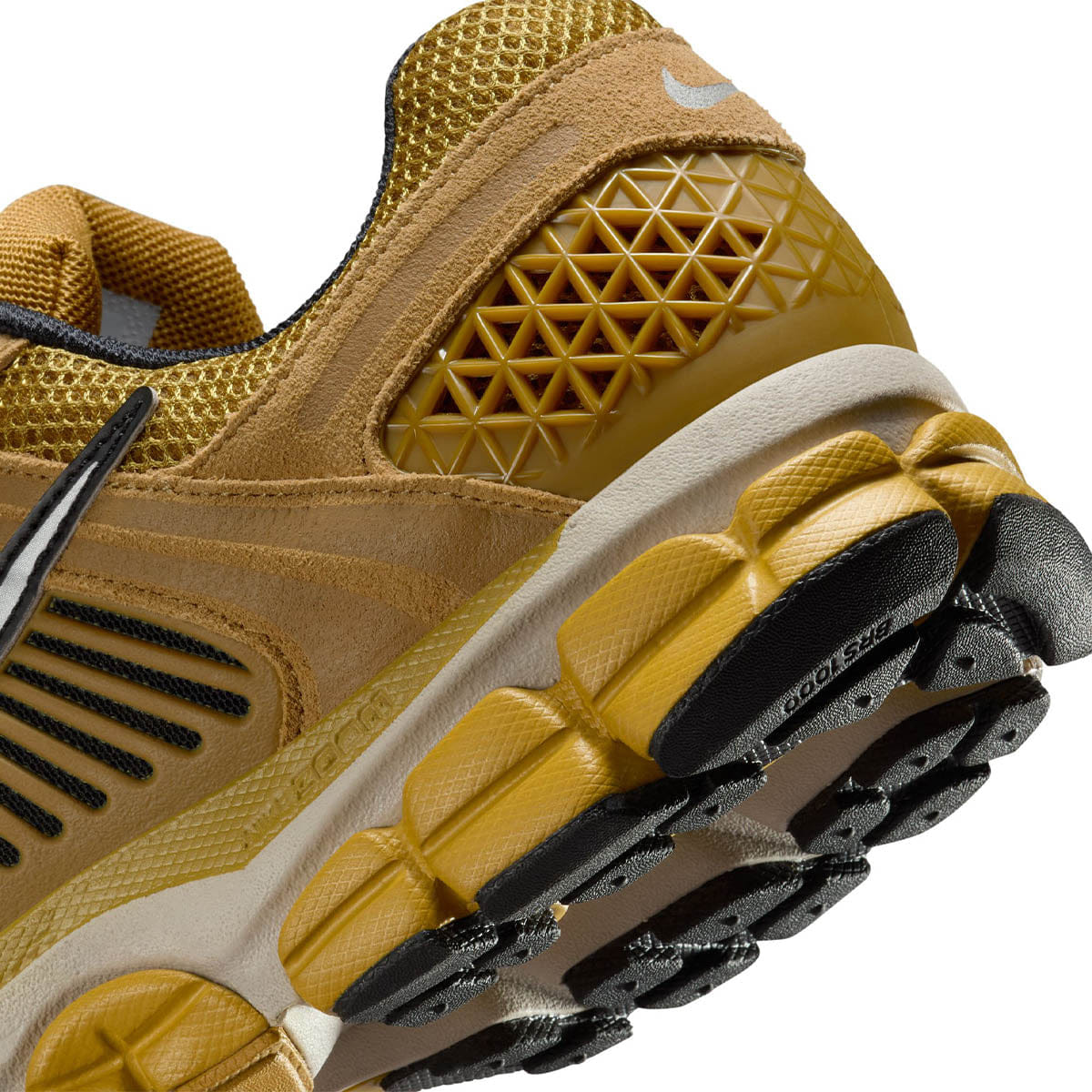 Nike Zoom Vomero 5 Ochre