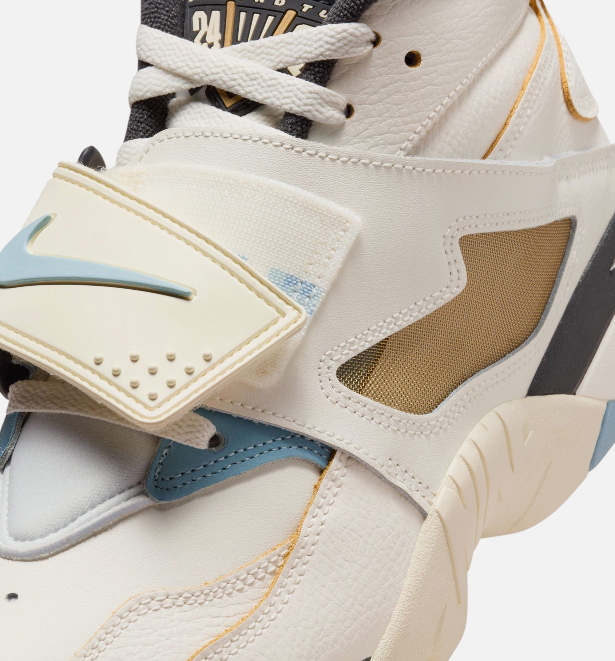 Nike Air Diamond Turf Mens Lifestyle Shoe - Sail/Mica Blue/Coconut Milk/Off Noir