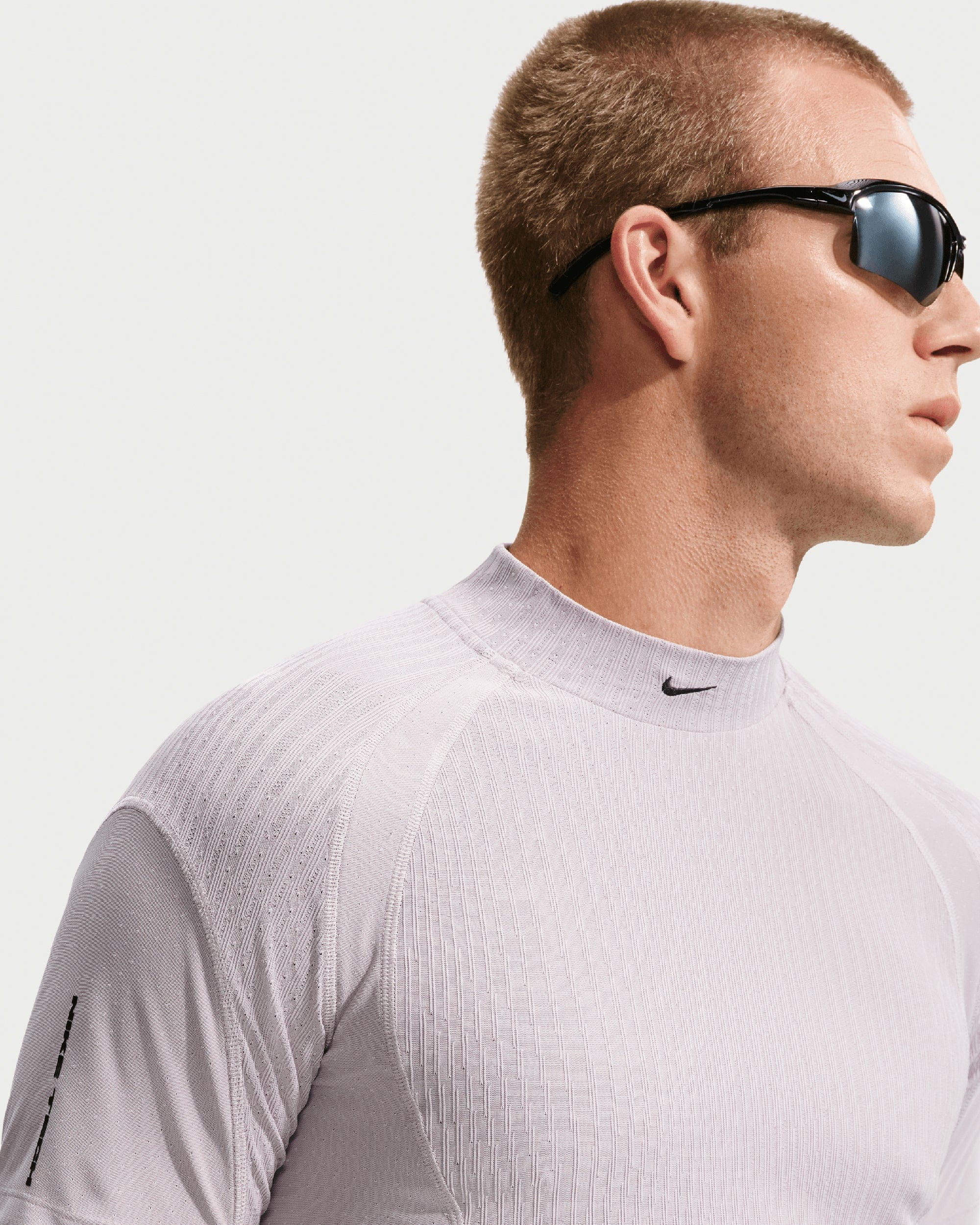 Nike Camiseta Slim Nike Tech Dri - FIT ADV para hombre