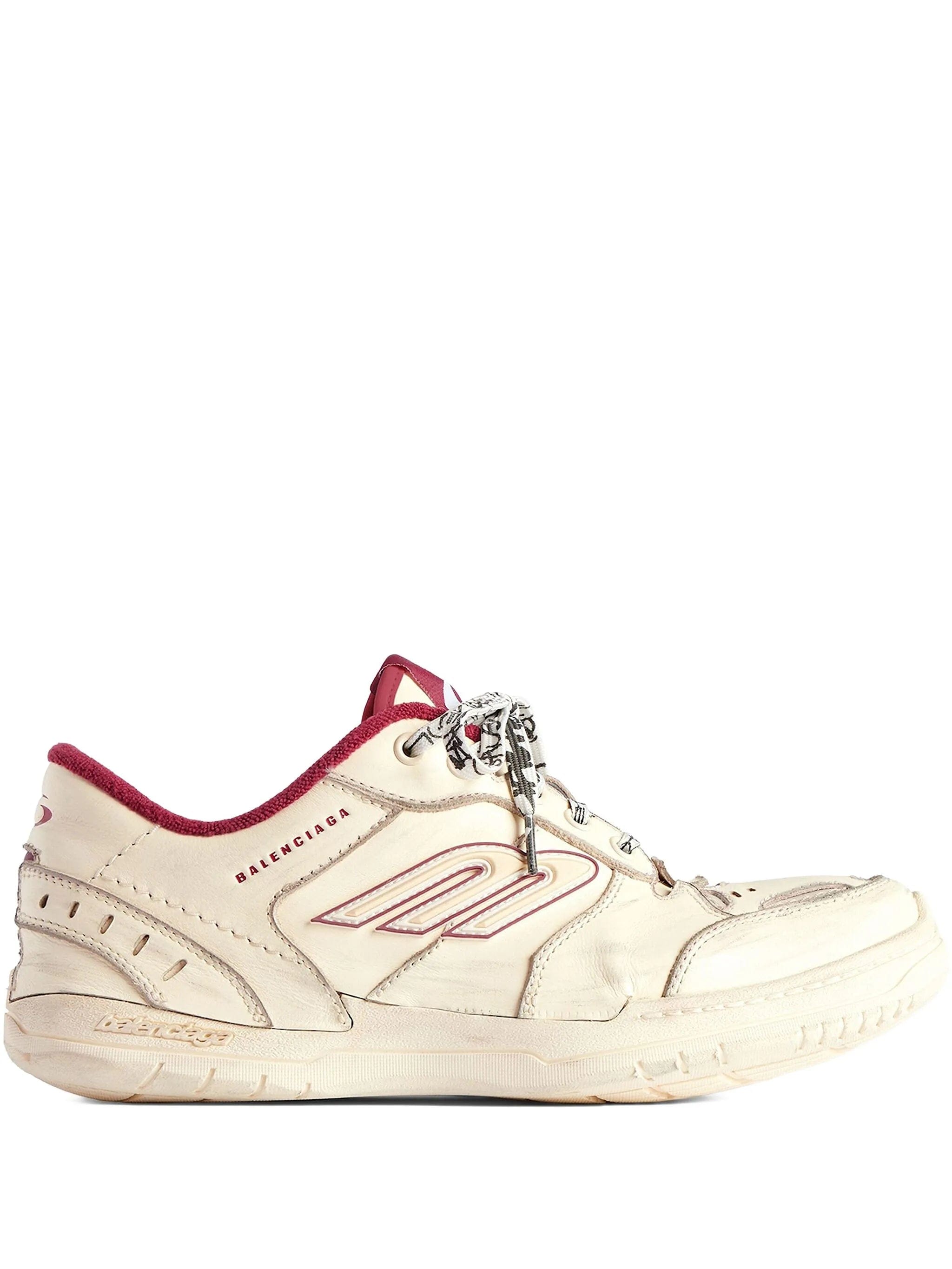 Balenciaga Hamptons Medium Worn - Out lace - up sneakers