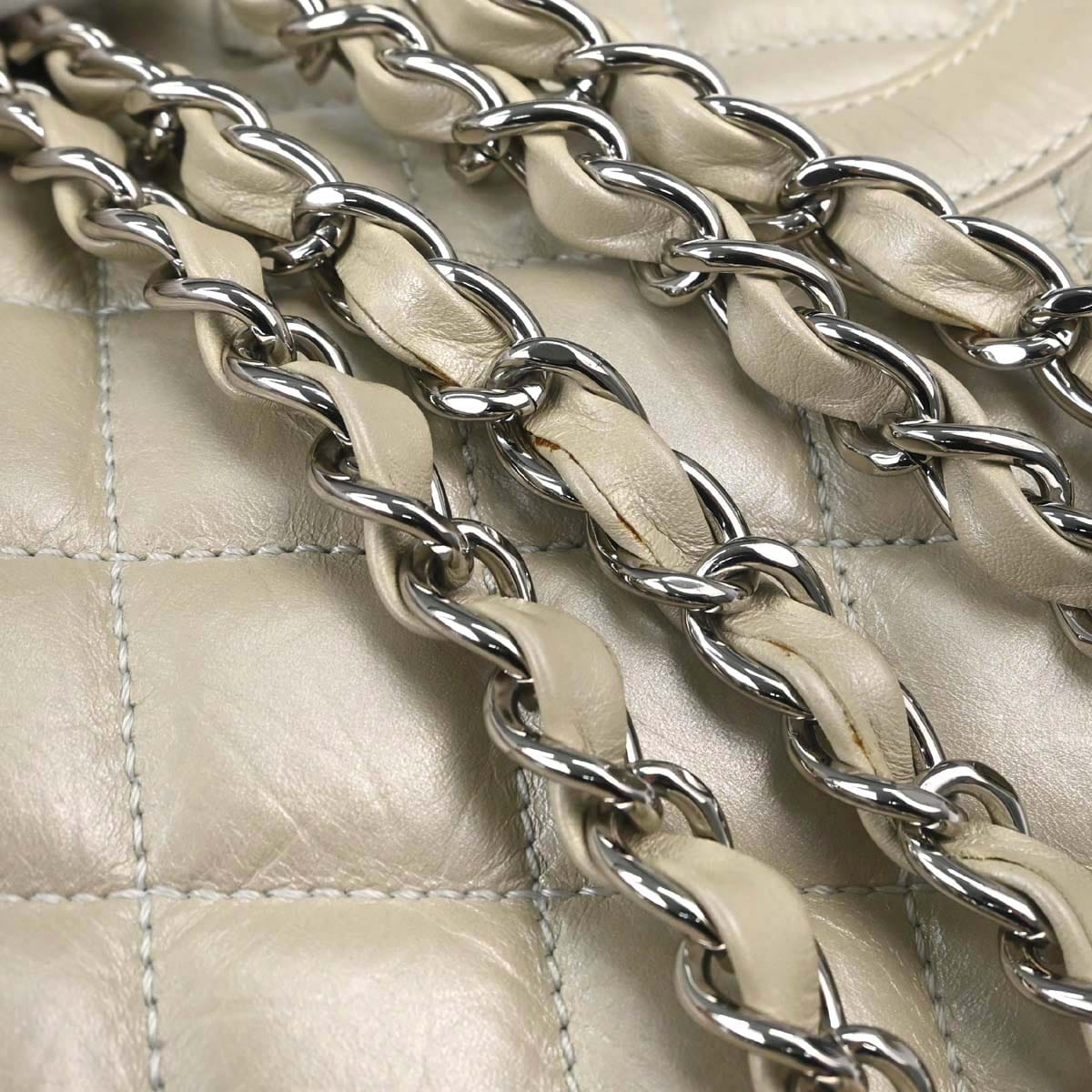 Chanel 2006 - 2008 Ivory Calfskin Cambon Ligne Tote Handbag