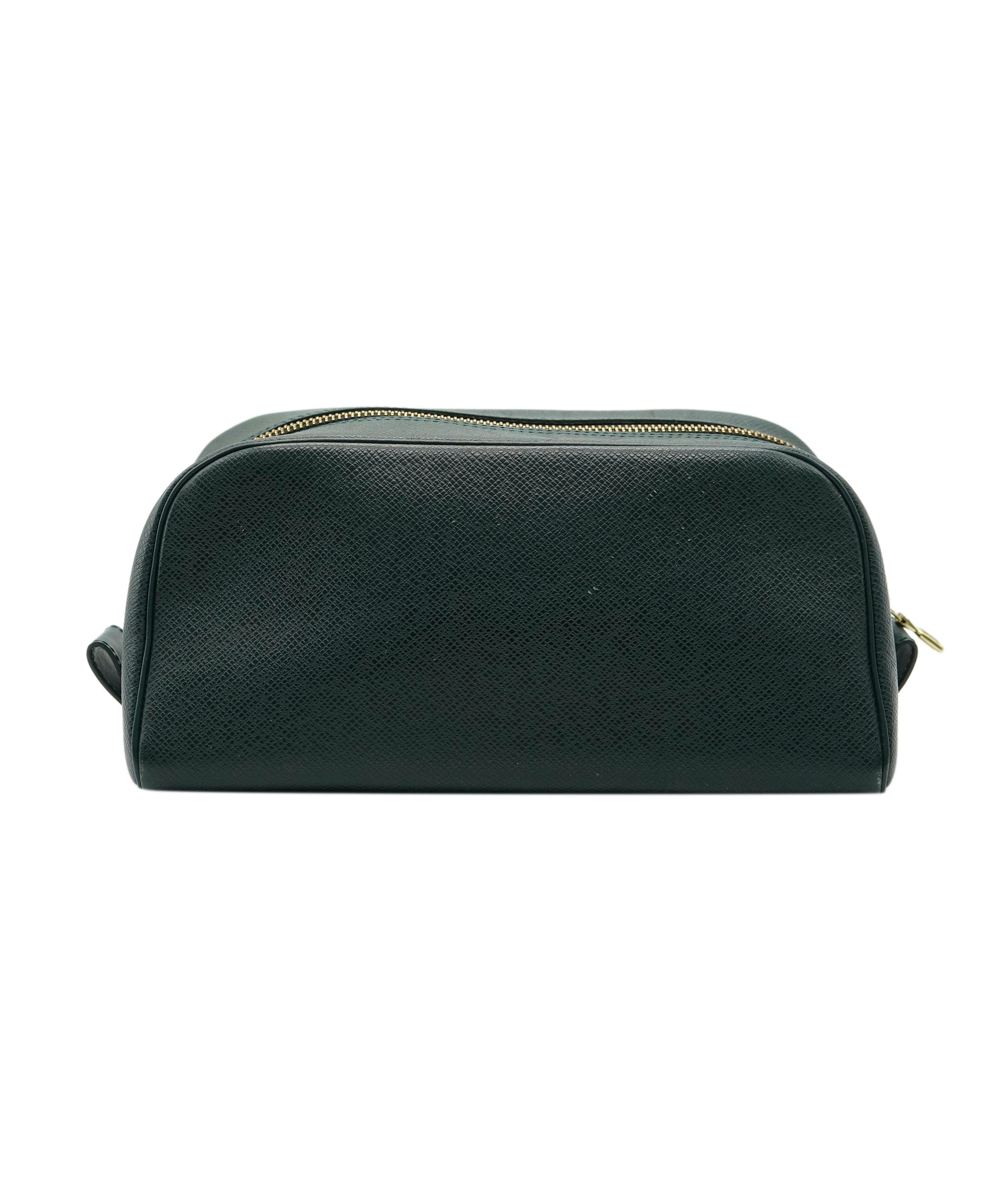 Louis Vuitton LV Green Taiga Leather Trousse Toilette Pouch PM - APC0003