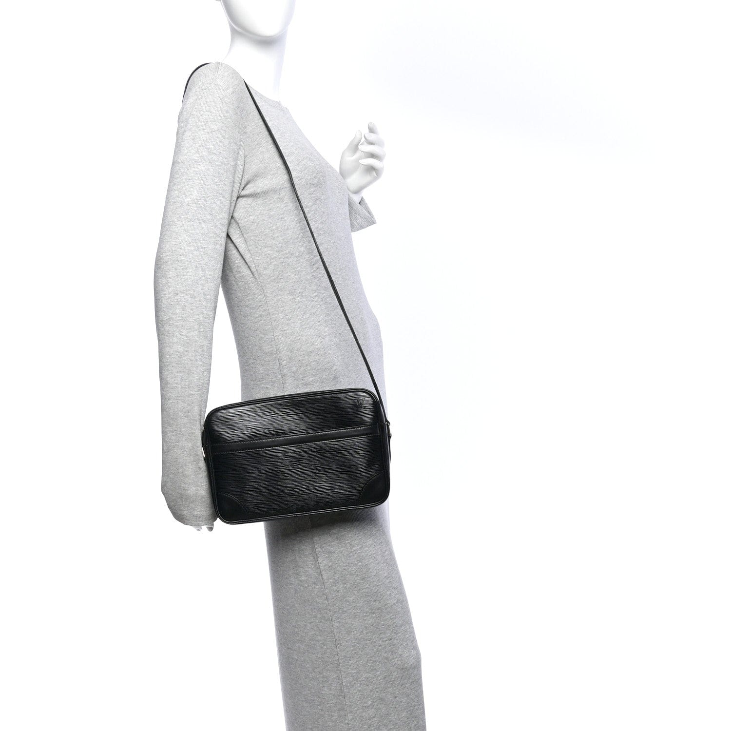 Louis Vuitton Epi Trocadero 24 Black