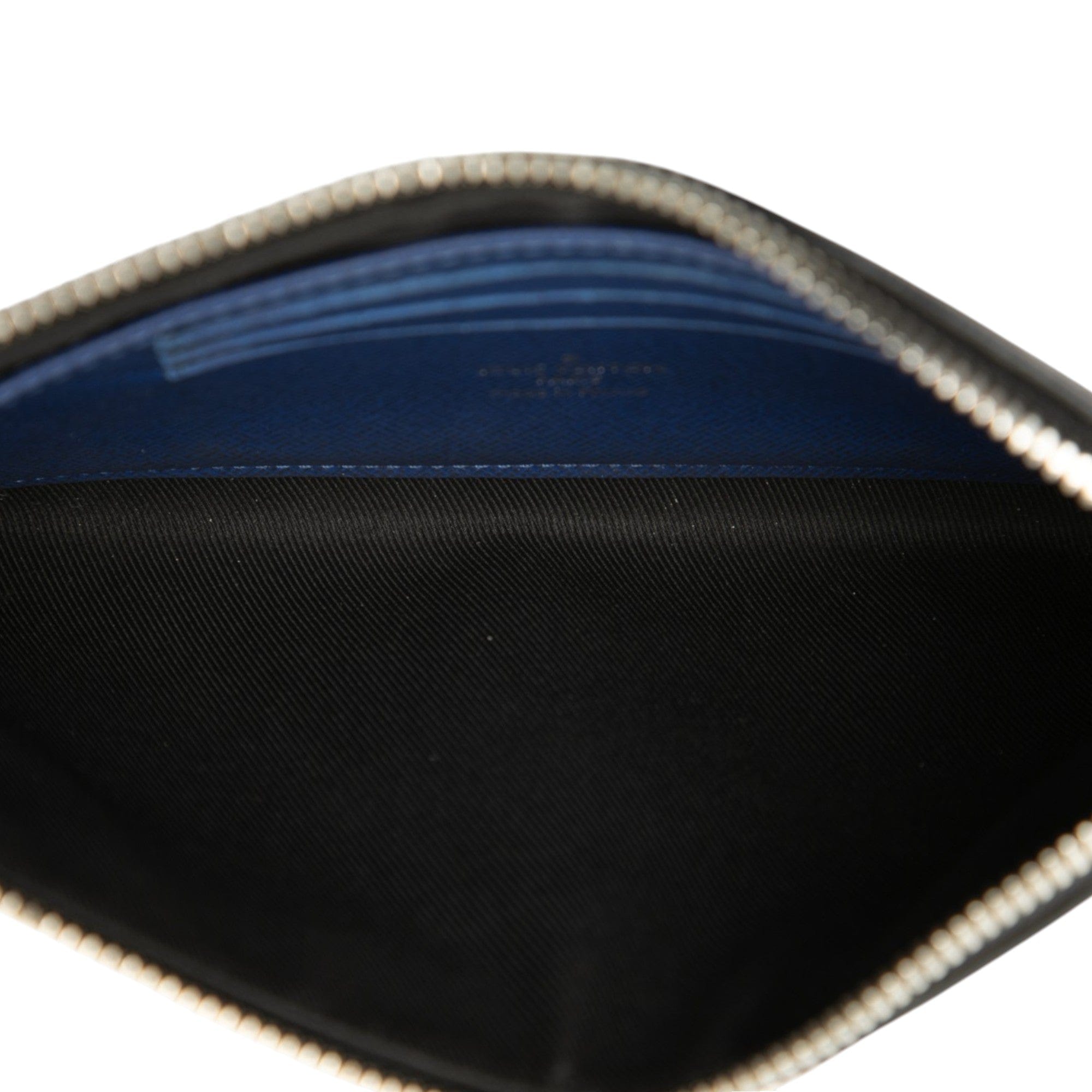 Louis Vuitton Monogram Taigarama Pochette Discovery PM