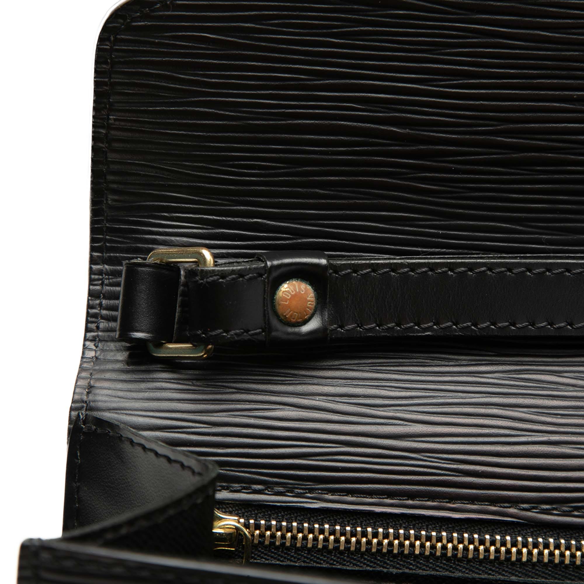 Louis Vuitton Epi Pochette Sellier Dragonne