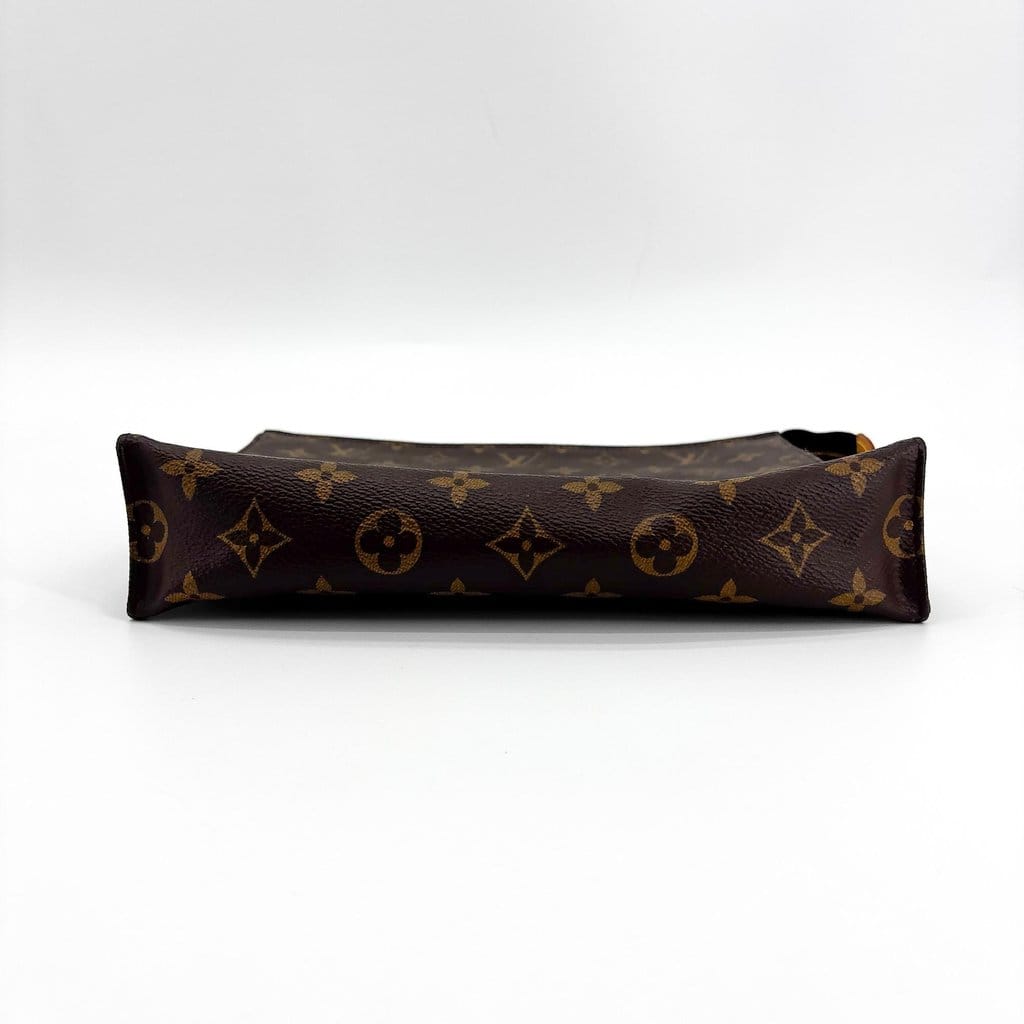 Louis Vuitton Monogram Toiletry Pouch 26
