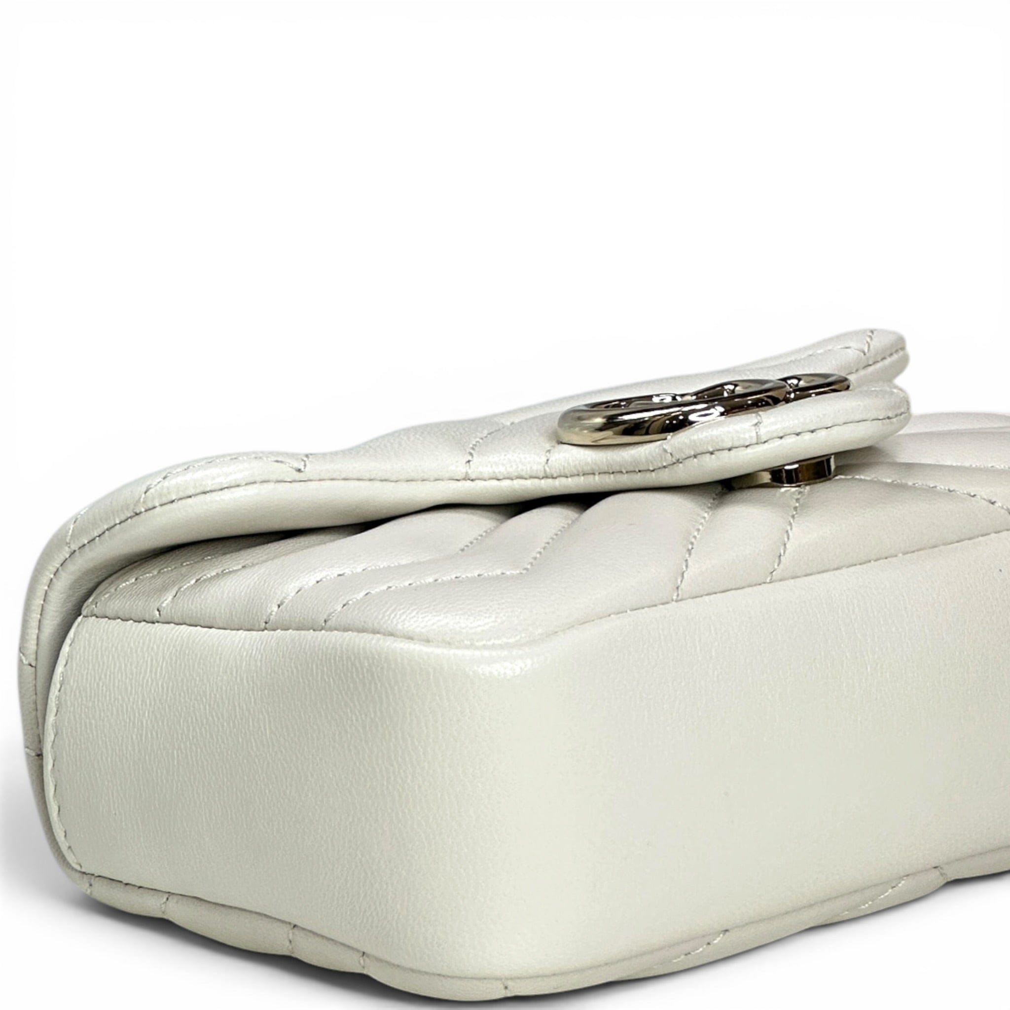 Gucci GG Marmont Shoulder Bag Mini White Matelassé