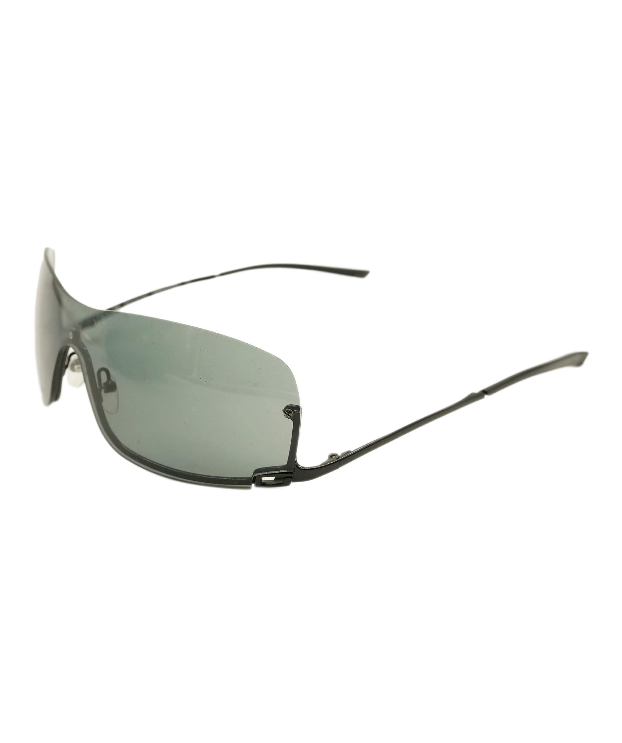 Gucci 90's style black sunglasses ALC2955