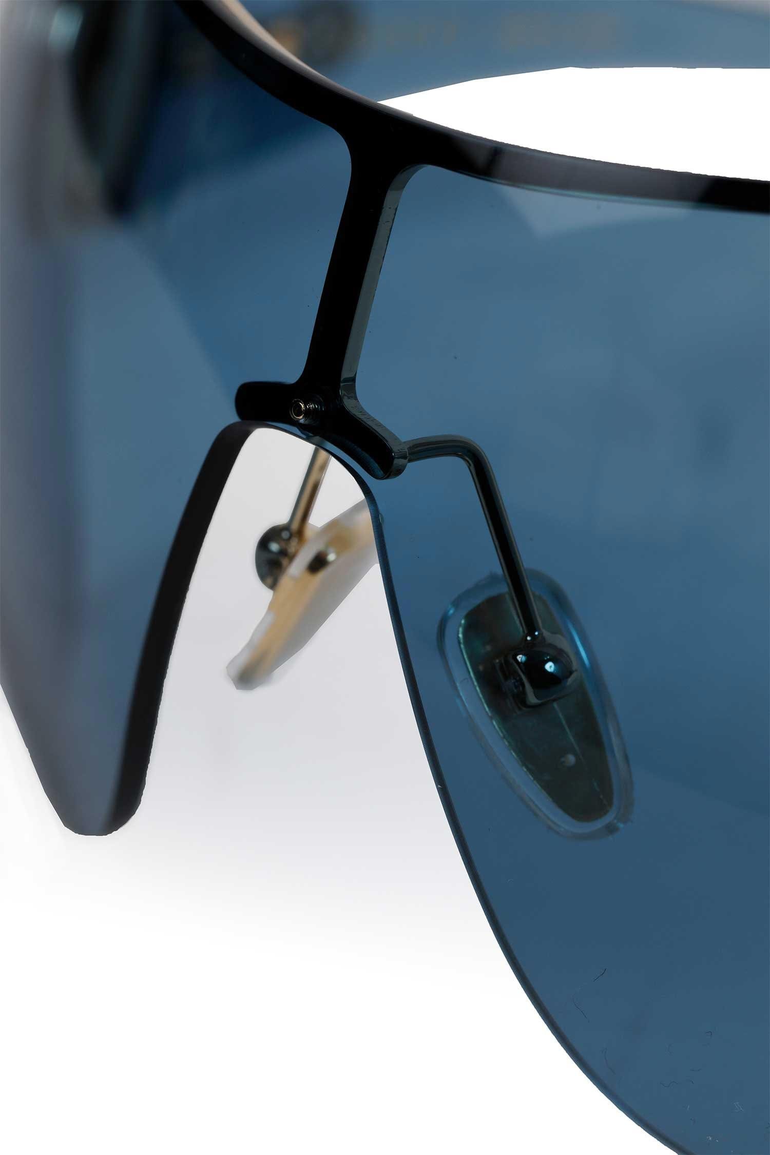 Gucci Frameless Mask Sunglasses