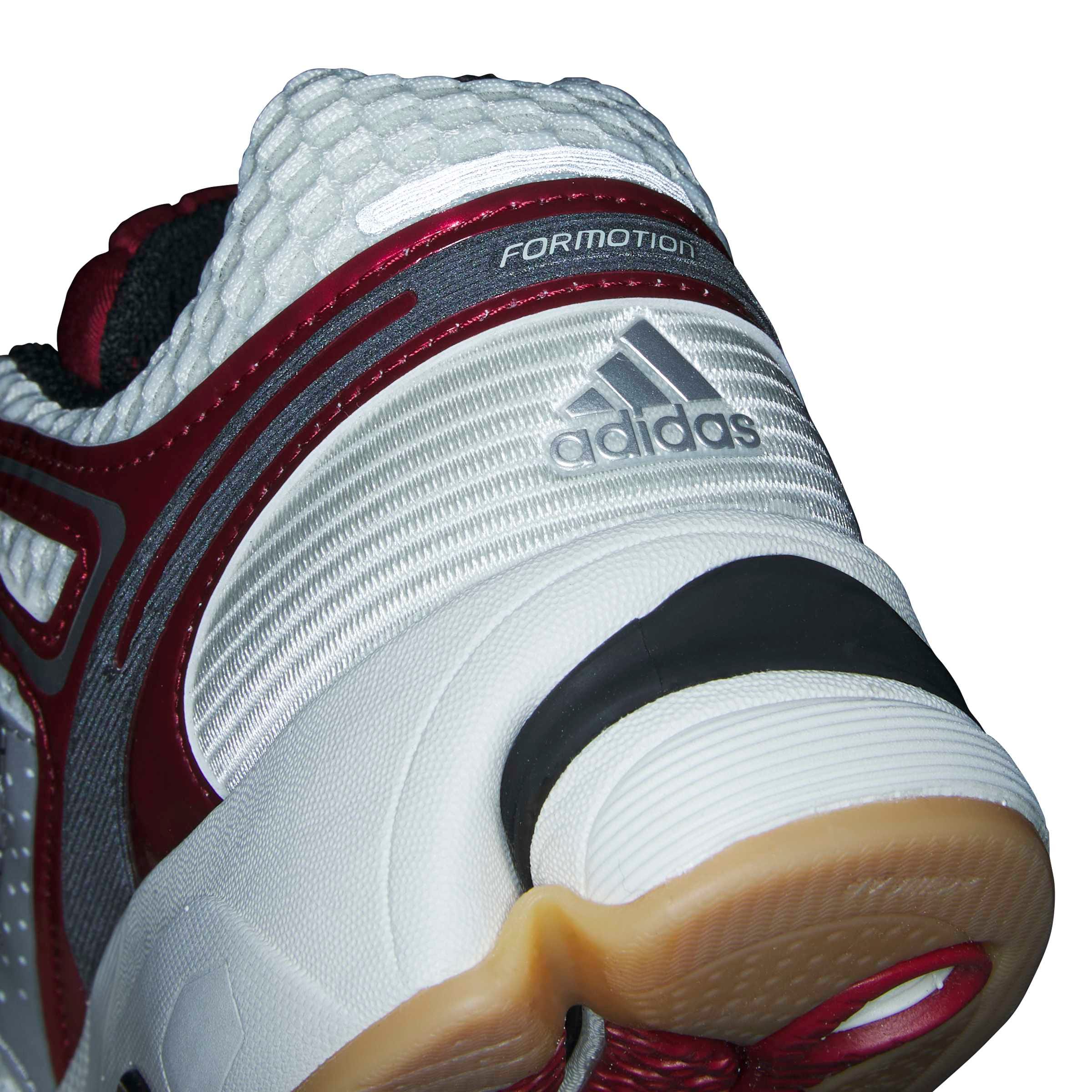 adidas Adistar Control 5 Color: OWHITE/CBLACK/TMVIRE Style: KJ2725