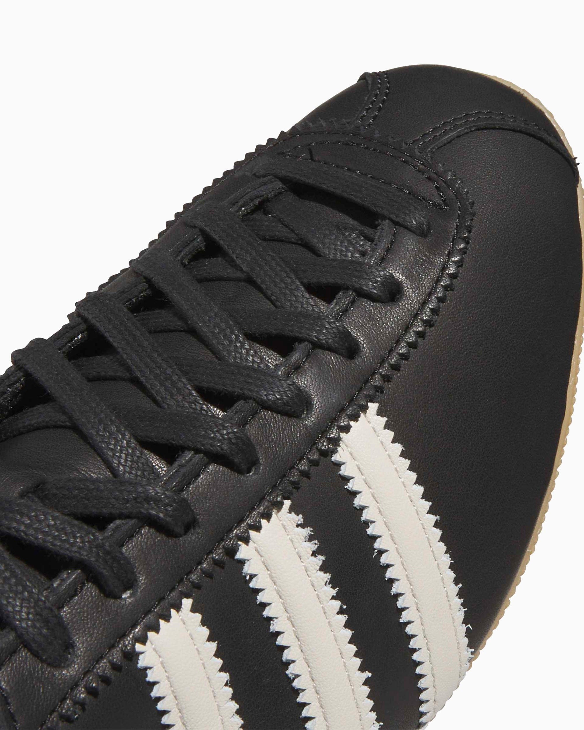 adidas Originals Japan