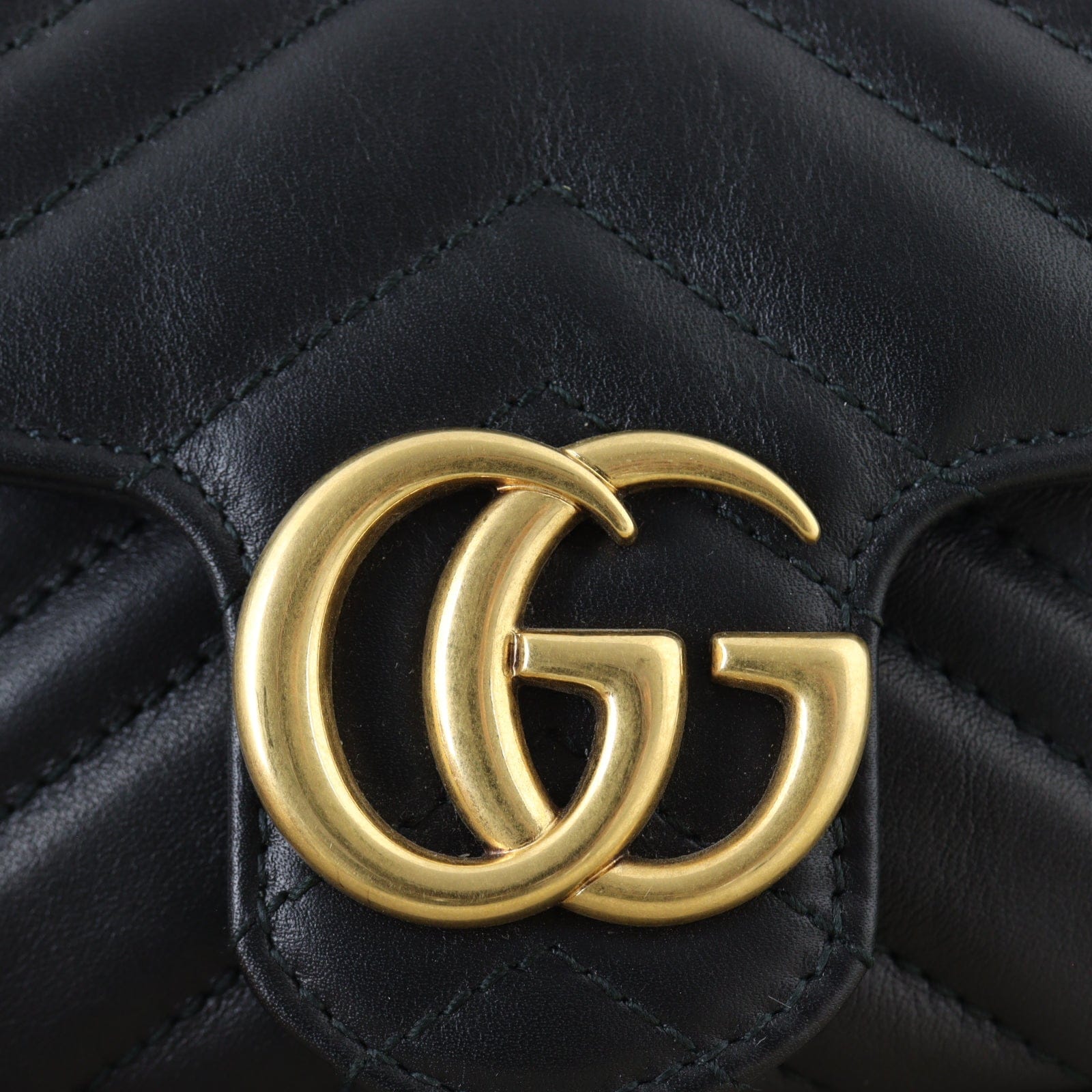 Gucci GG Marmont Matelasse Super Mini Shoulder Bag