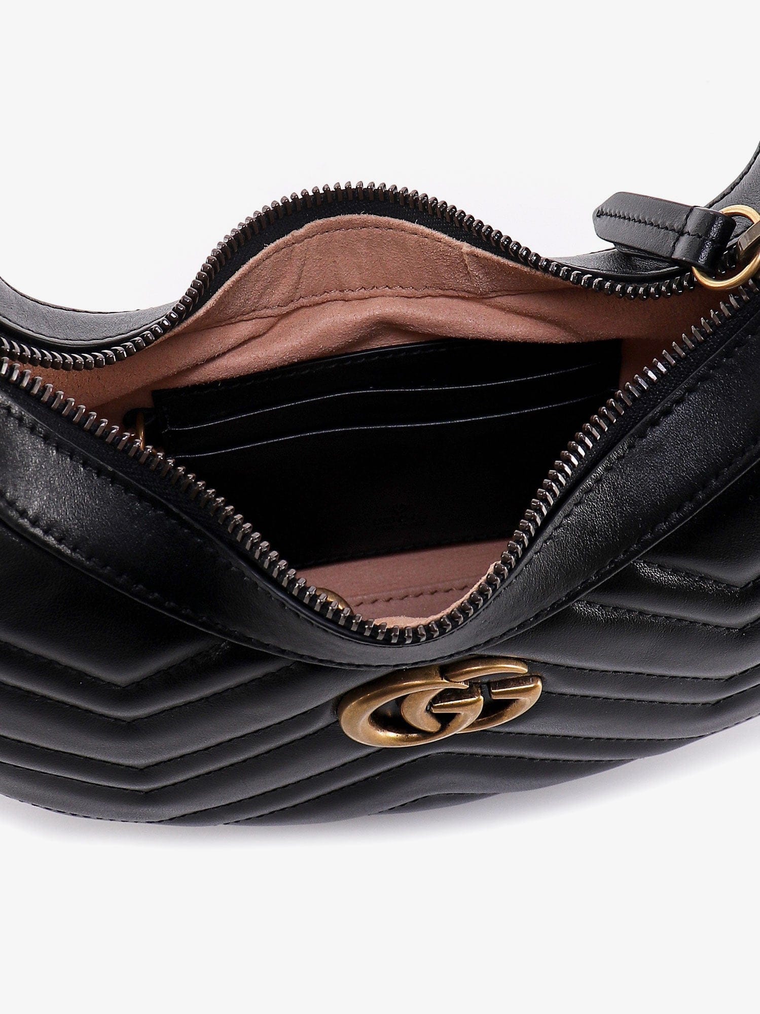 Gucci GG Marmont quilted leather shoulder bag with metal GG logo