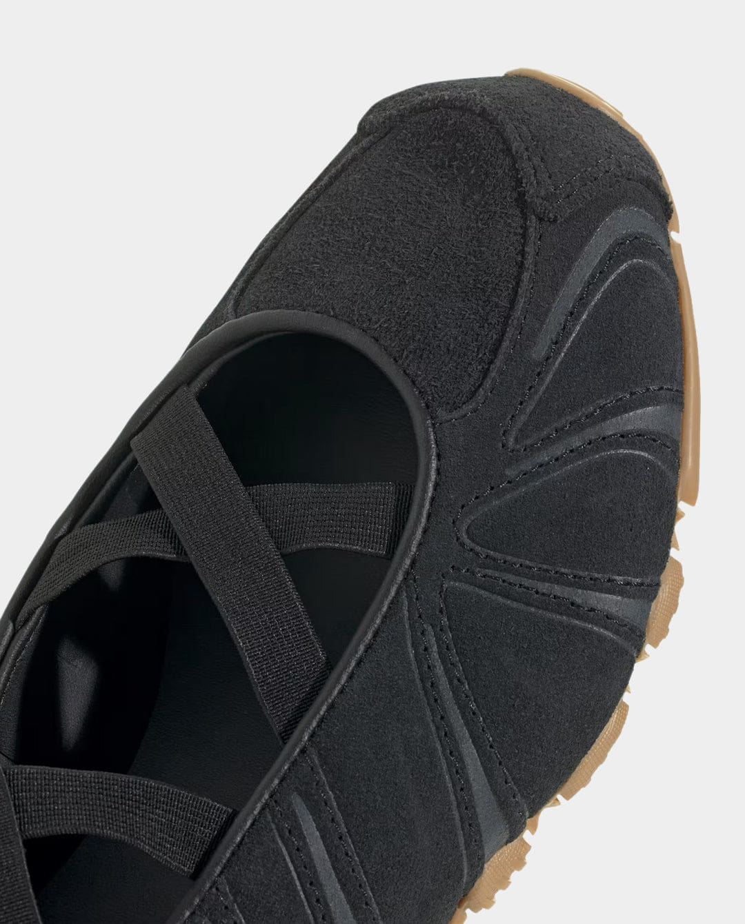 adidas - Ghost Sprint Ballet Shoe - Core Black/Gum