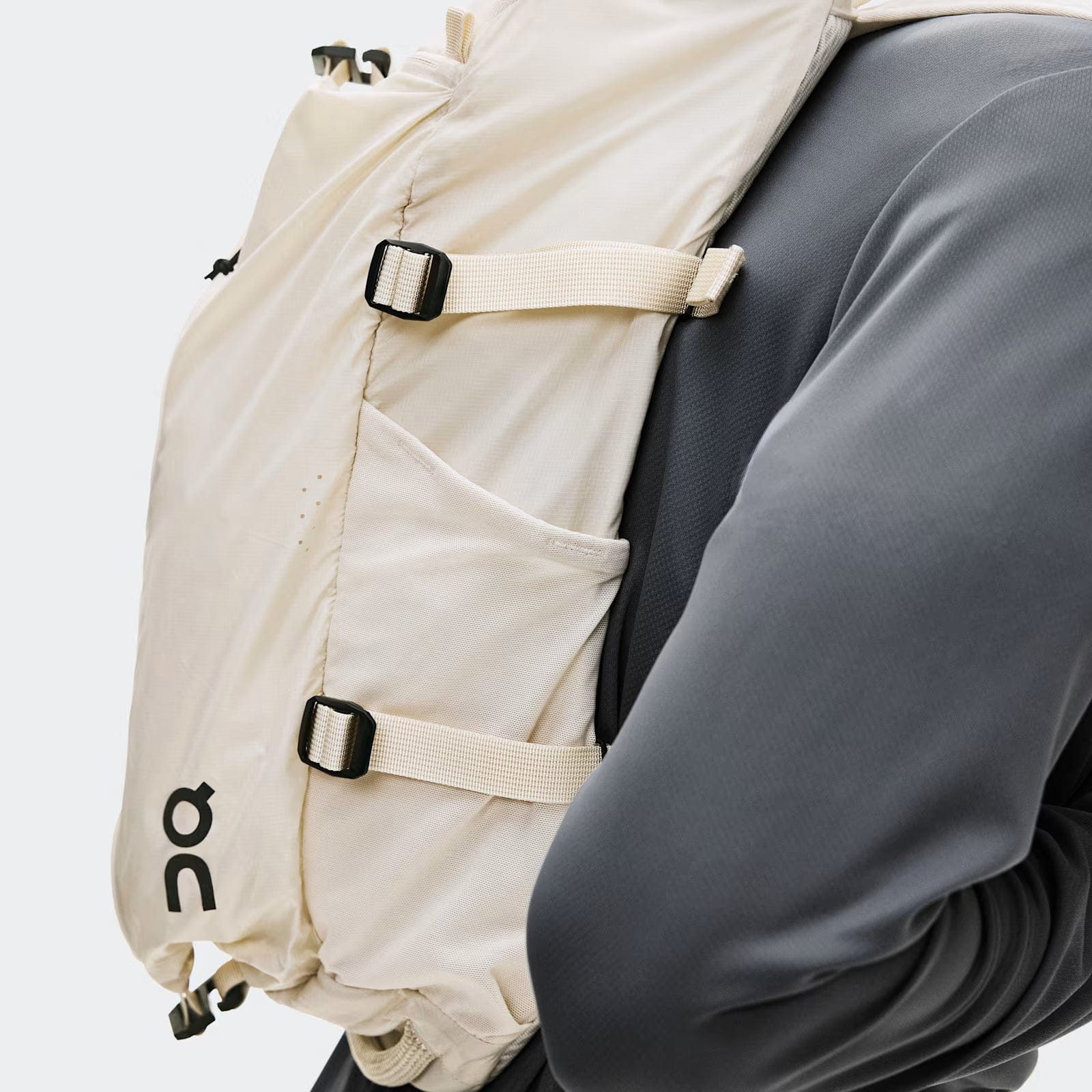 On Running On Speed Pack 18 l Lite Cream