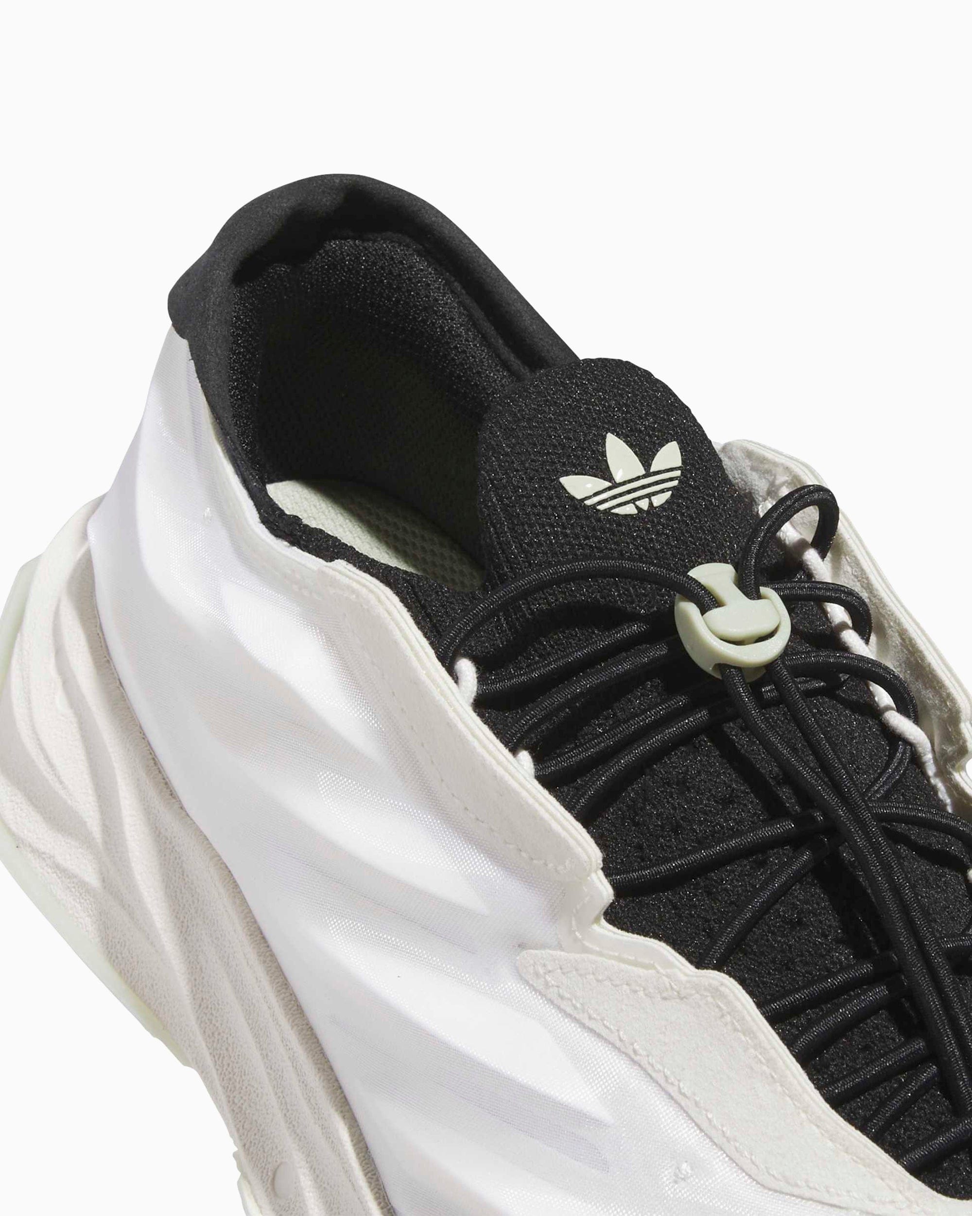 adidas Originals Terra Mono Lighstrike