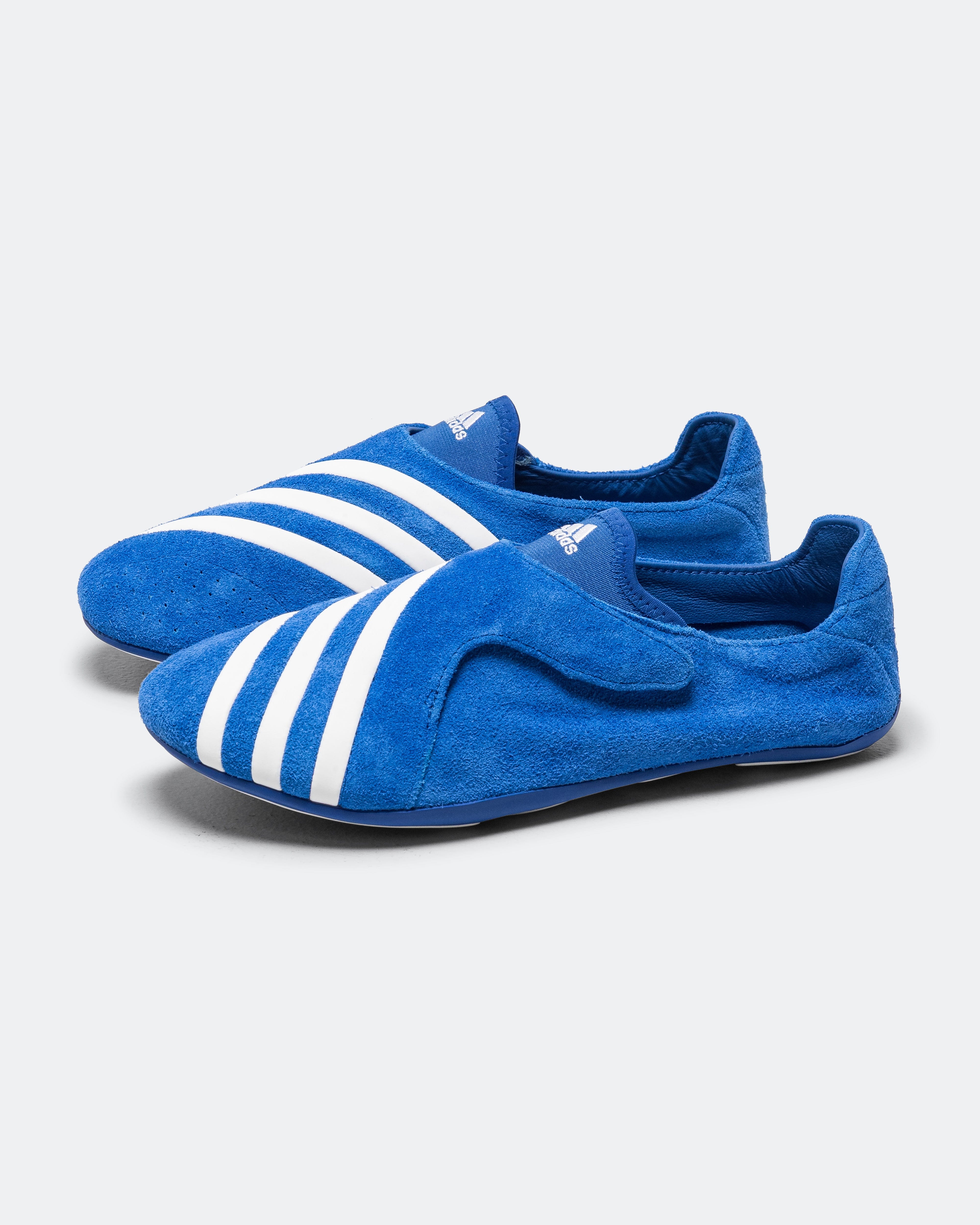 adidas Virginia Yoga Vario Flat Earth by Pharrell - Blue/Footwear White - Blue