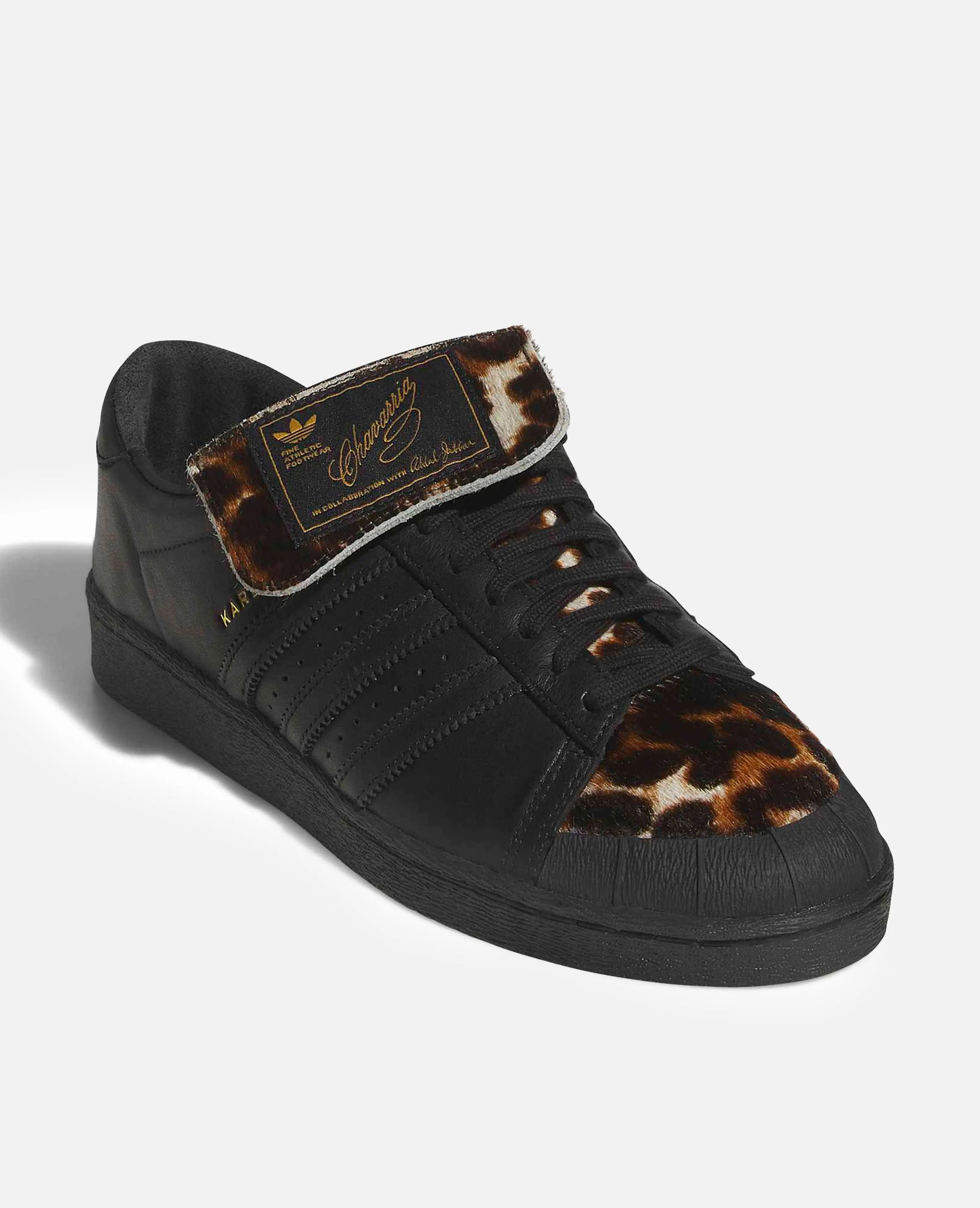 adidas x Willy Chavarria Jabbar Low (Core Black/Core Black/Supplier Colour)