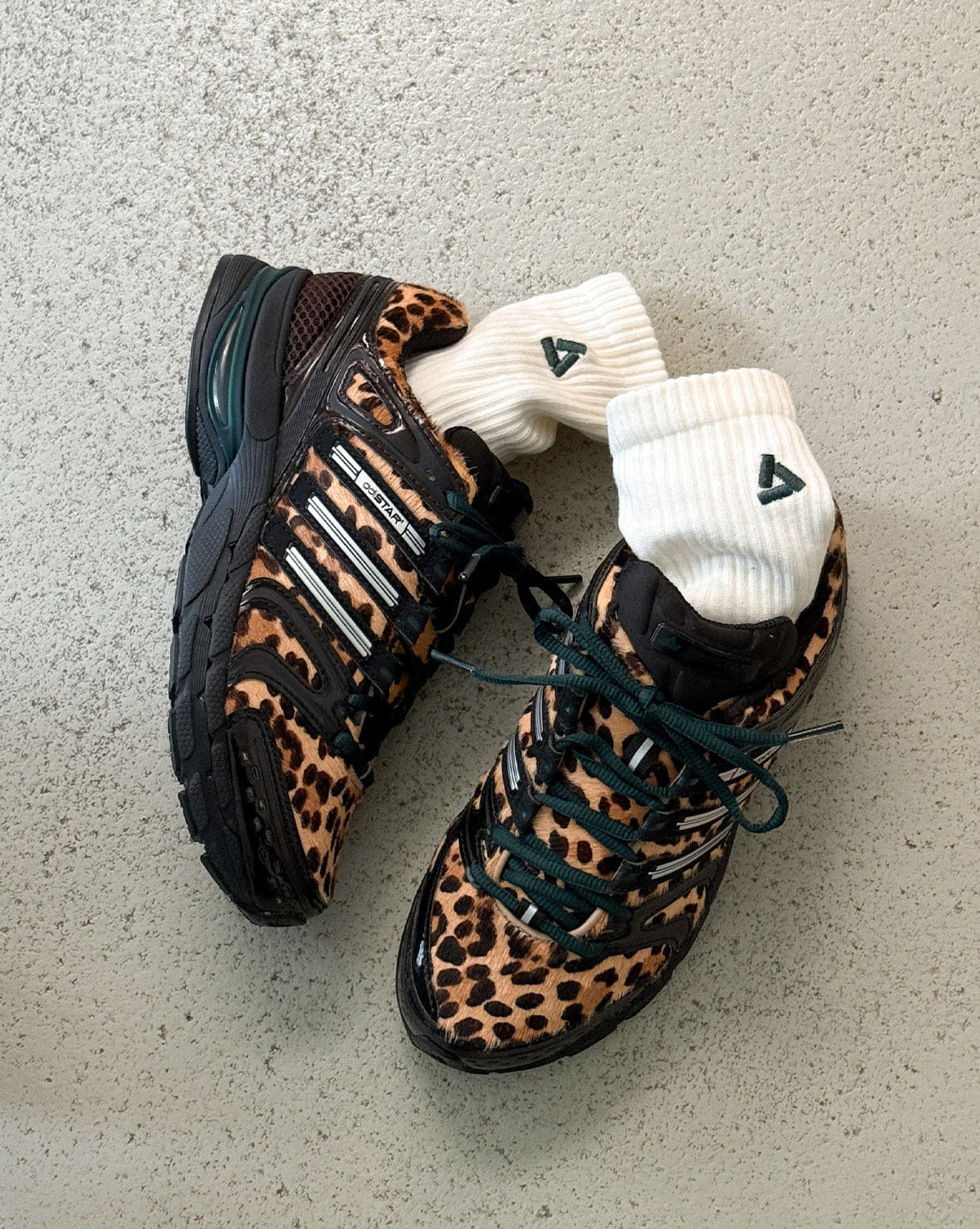 adidas Adistar Control 5 W *Leopard*