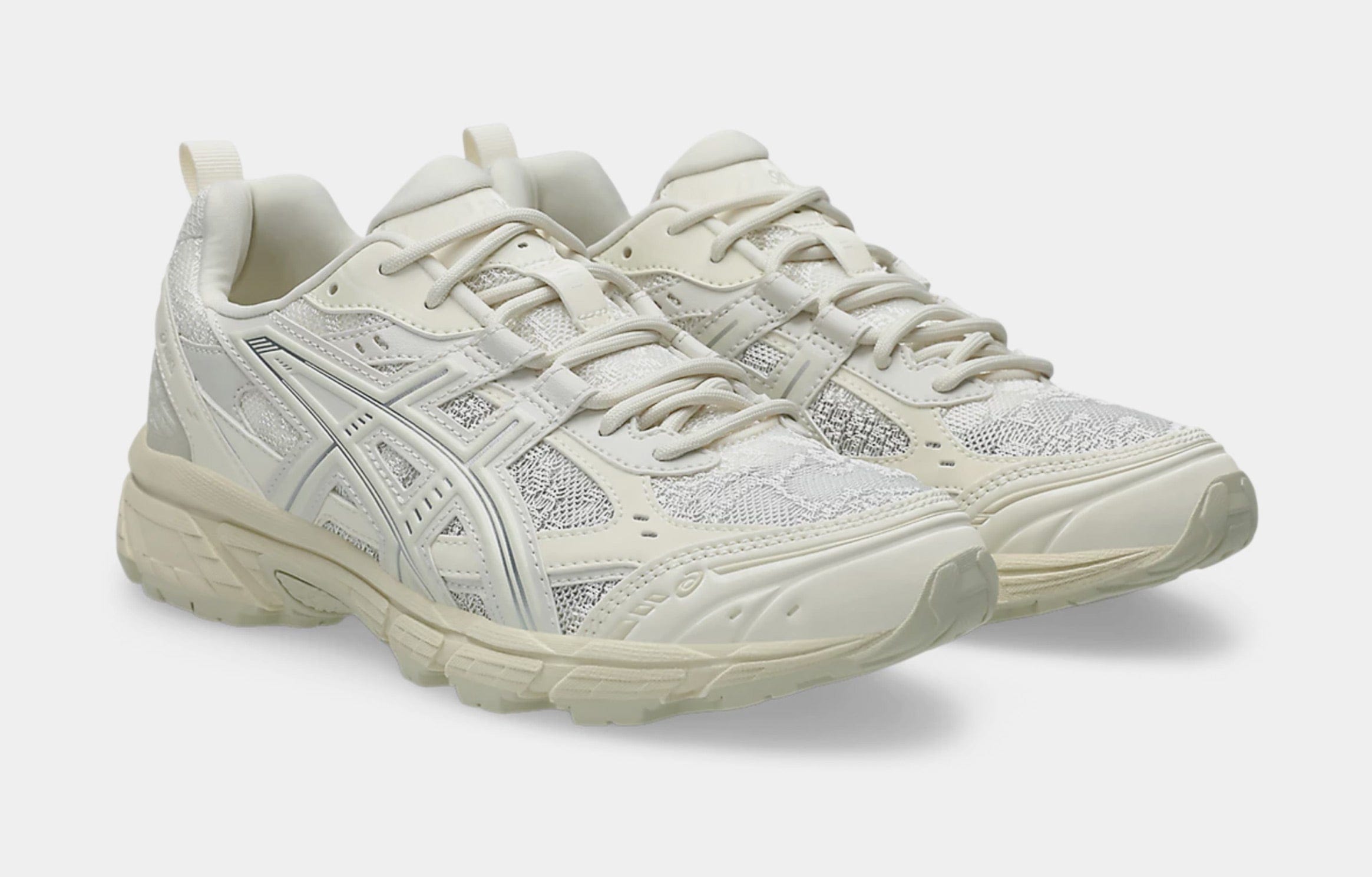 ASICS Gel Nunobiki Mens Running Shoes (Cream/Pure Silver)
