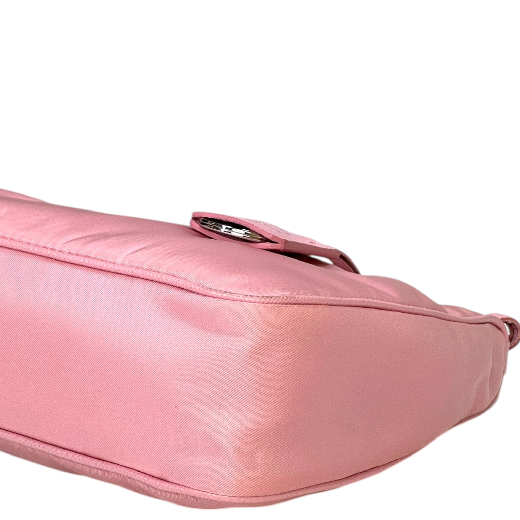Prada Re - Edition 2005 Shoulder Bag Pink Nylon