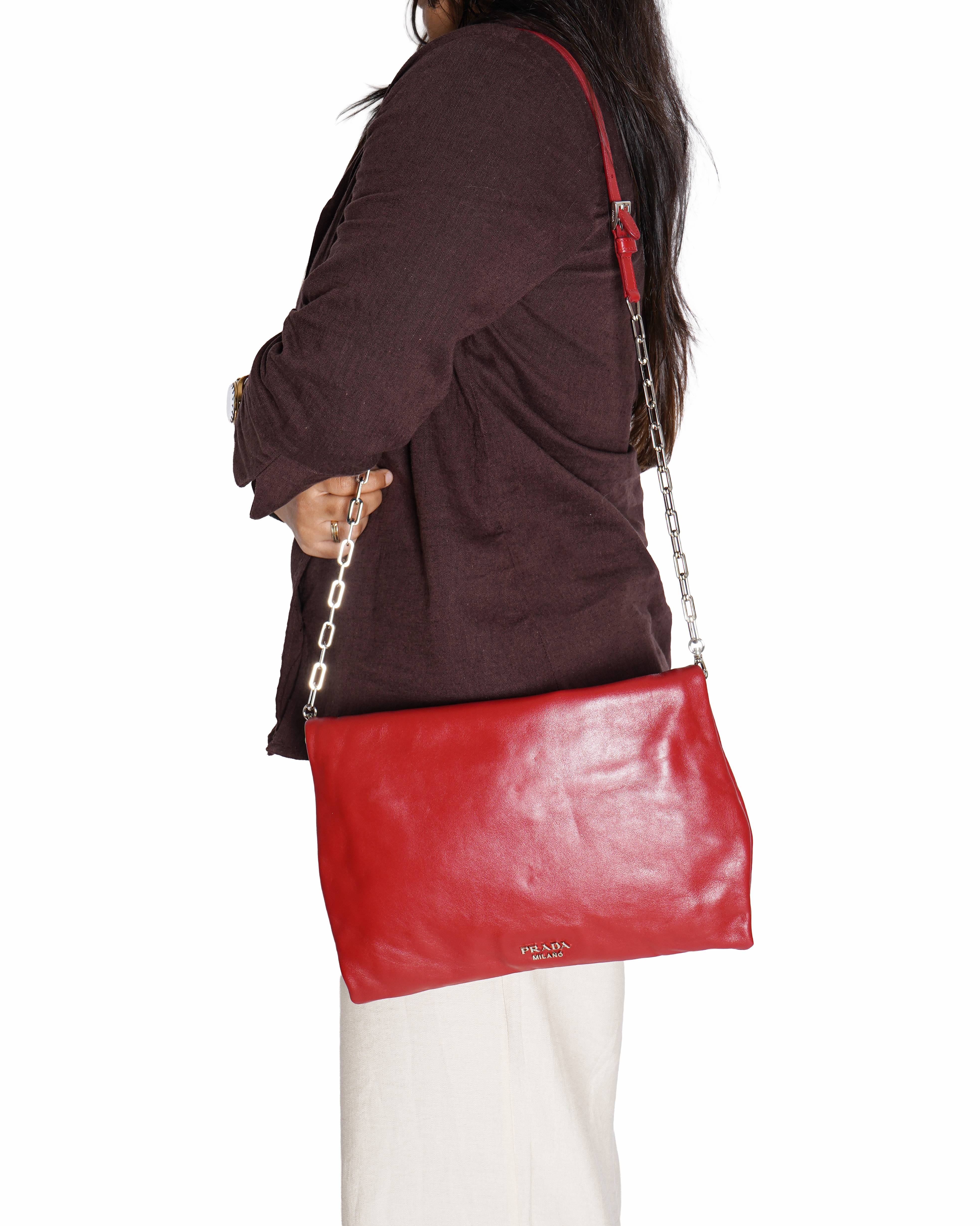 Prada Re - edition Leather Shoulder Bag In Red