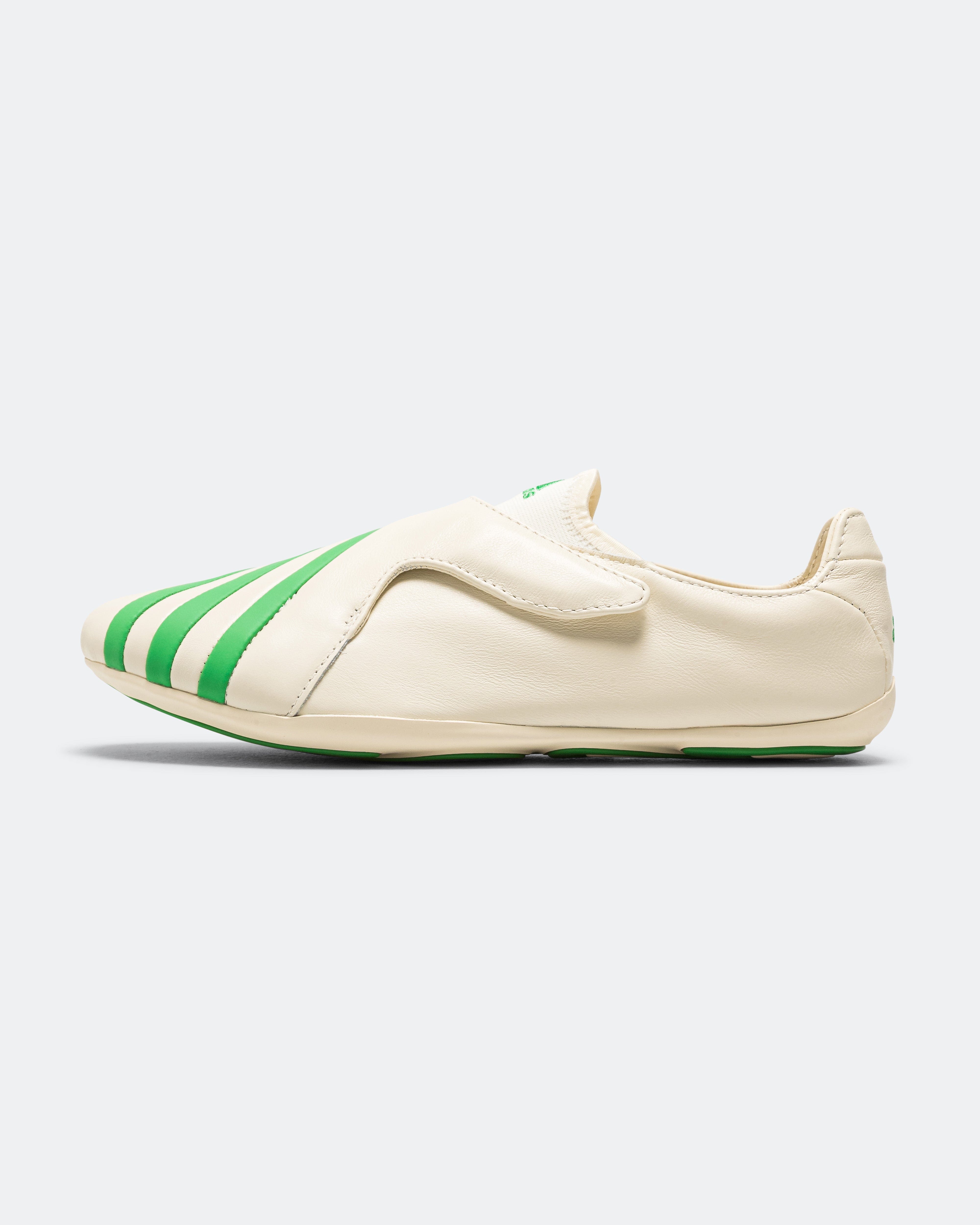 adidas Virginia Yoga Vario Flat Earth by Pharrell - Core White/Green
