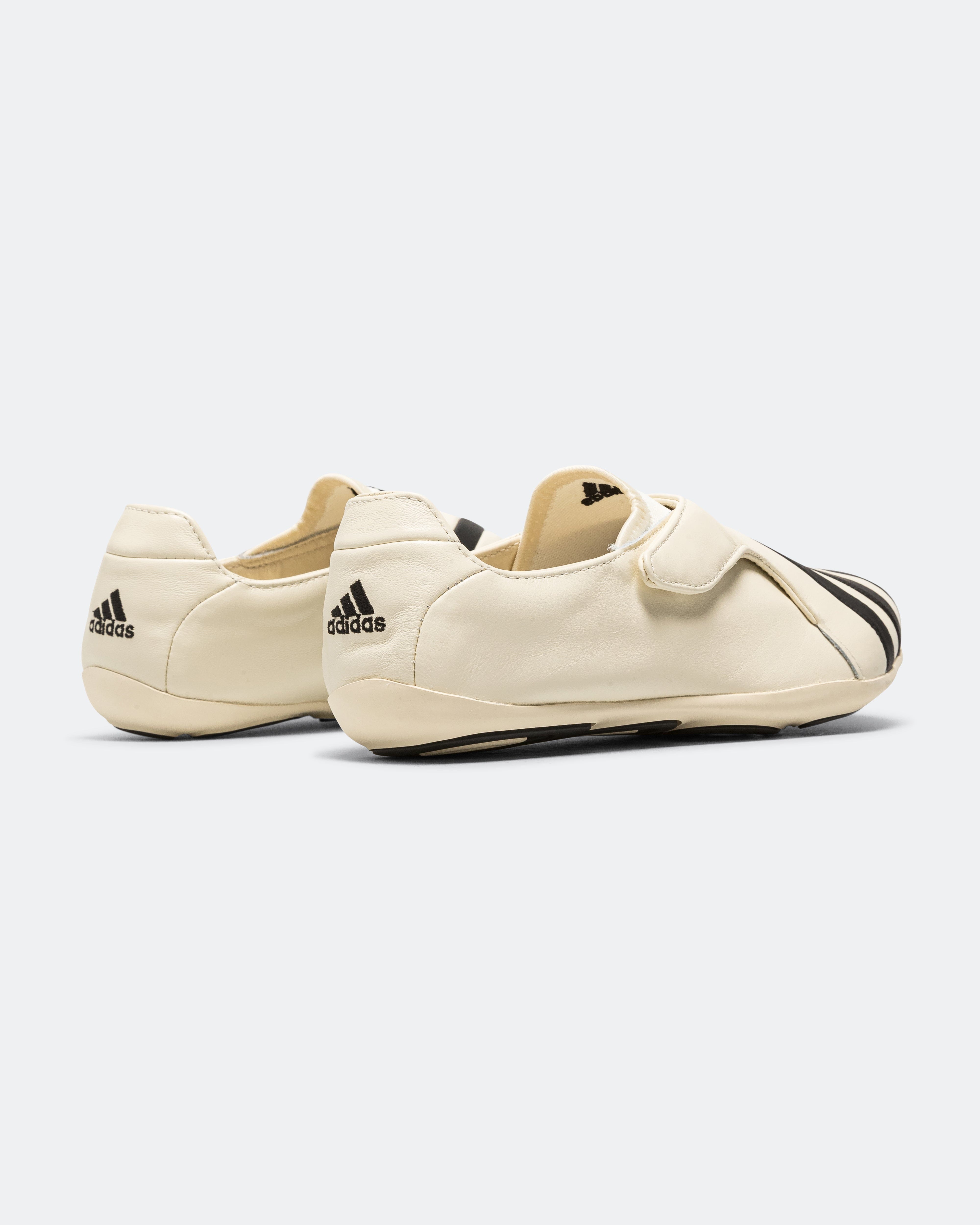adidas Virginia Yoga Vario Flat Earth by Pharrell - Core White/Core Black