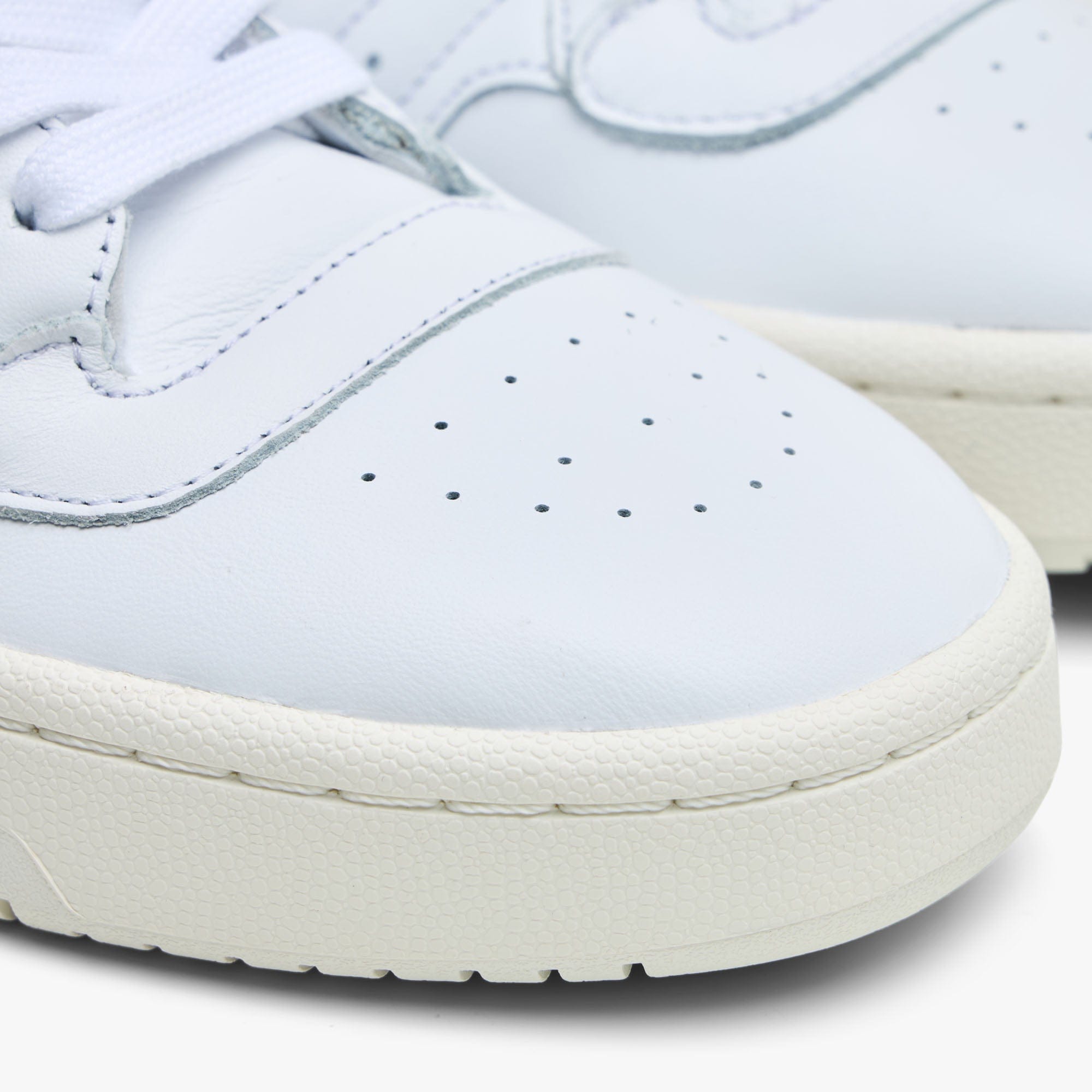 adidas Powerphase White / Power Green