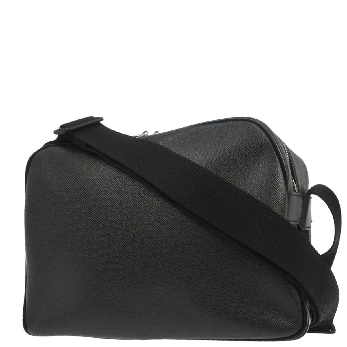 Louis Vuitton Black Taiga Reporter PM Shoulder Bag M30152