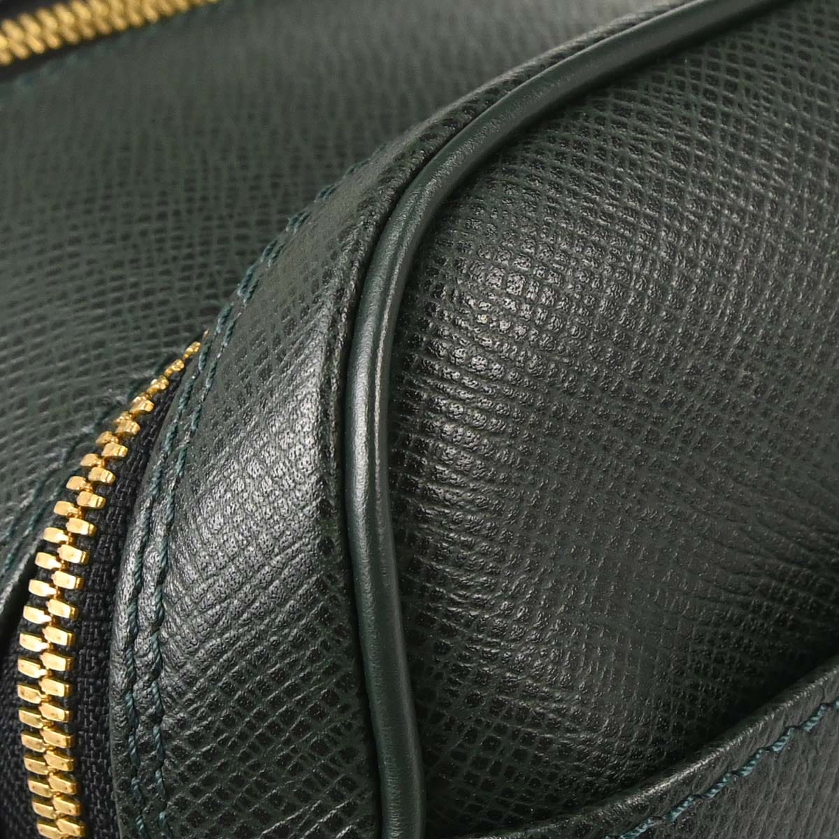 Louis Vuitton 1997 Green Taiga Reporter PM Shoulder Bag M30154