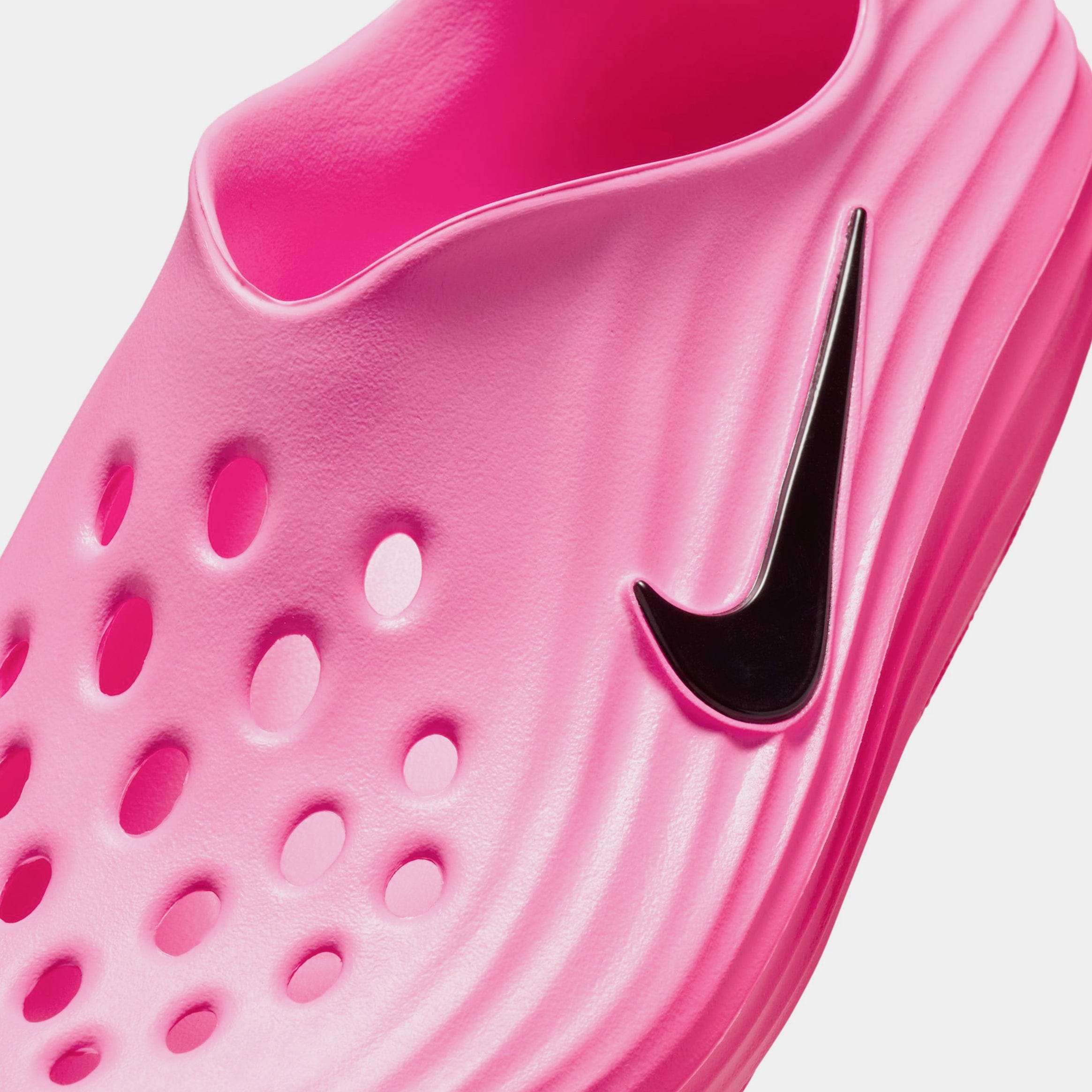 Nike ReactX Rejuven8 Womens Sandals (Pink Spell/Black/Pink Blast)
