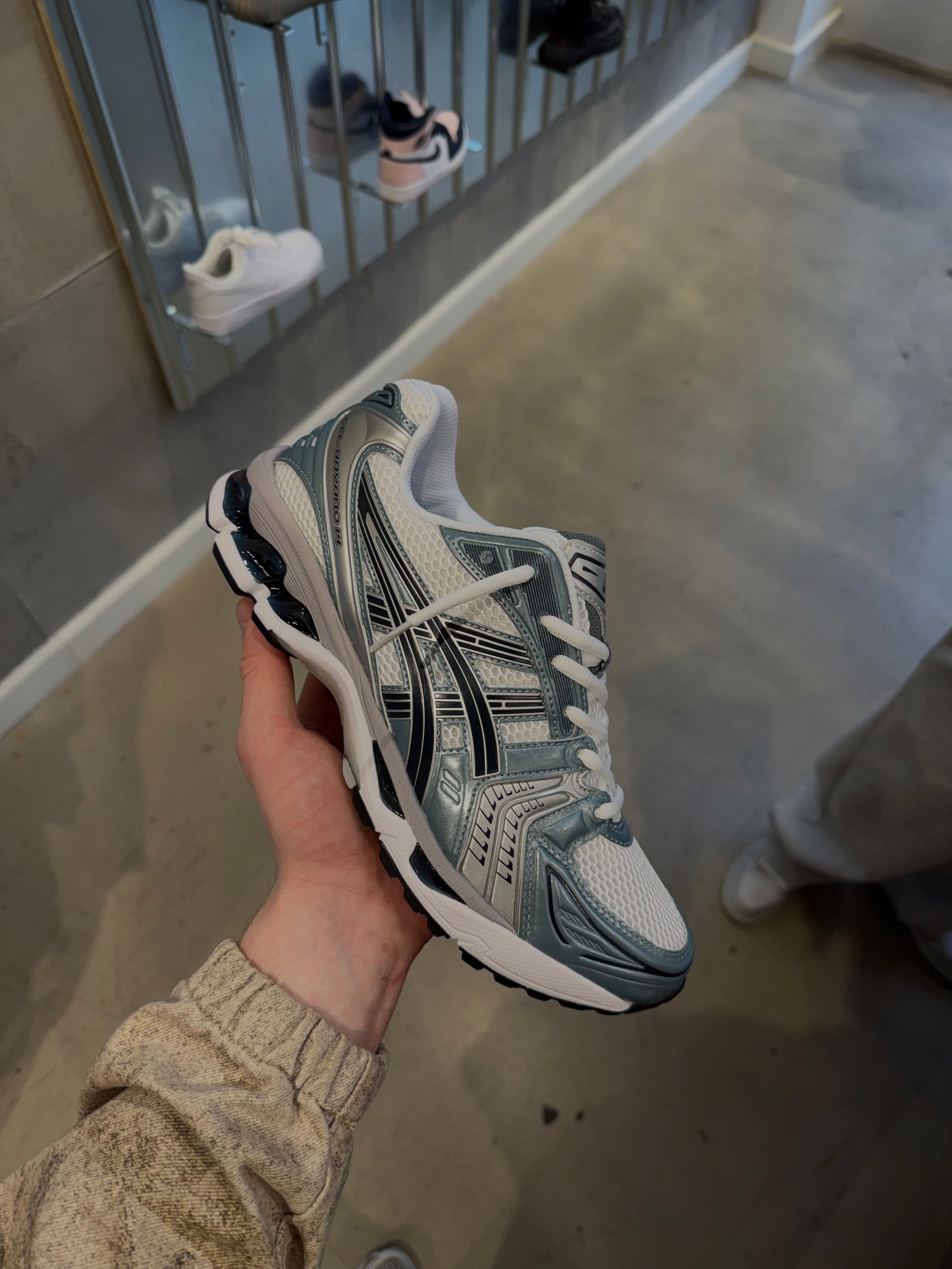 ASICS KAYANO FJORD GREY