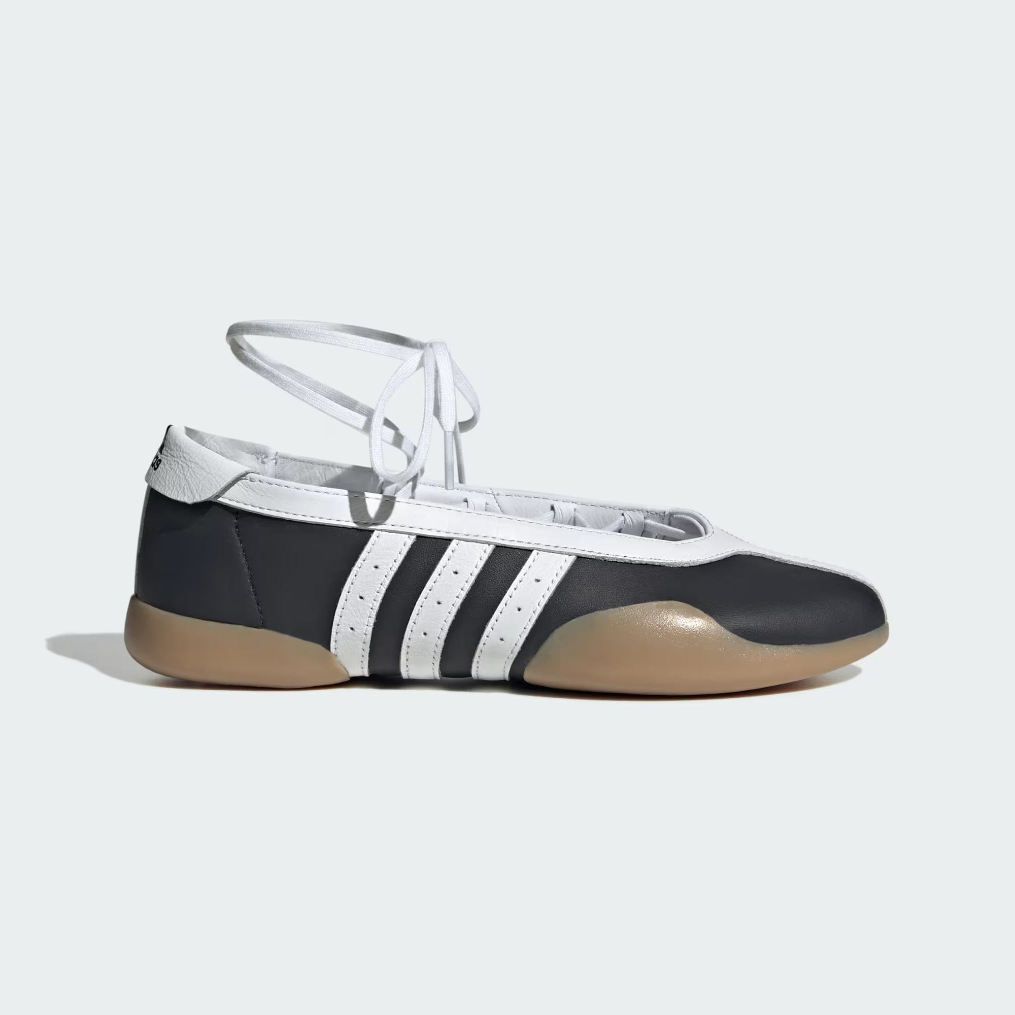 adidas Women's Taekwondo Mei Shoe Black / White