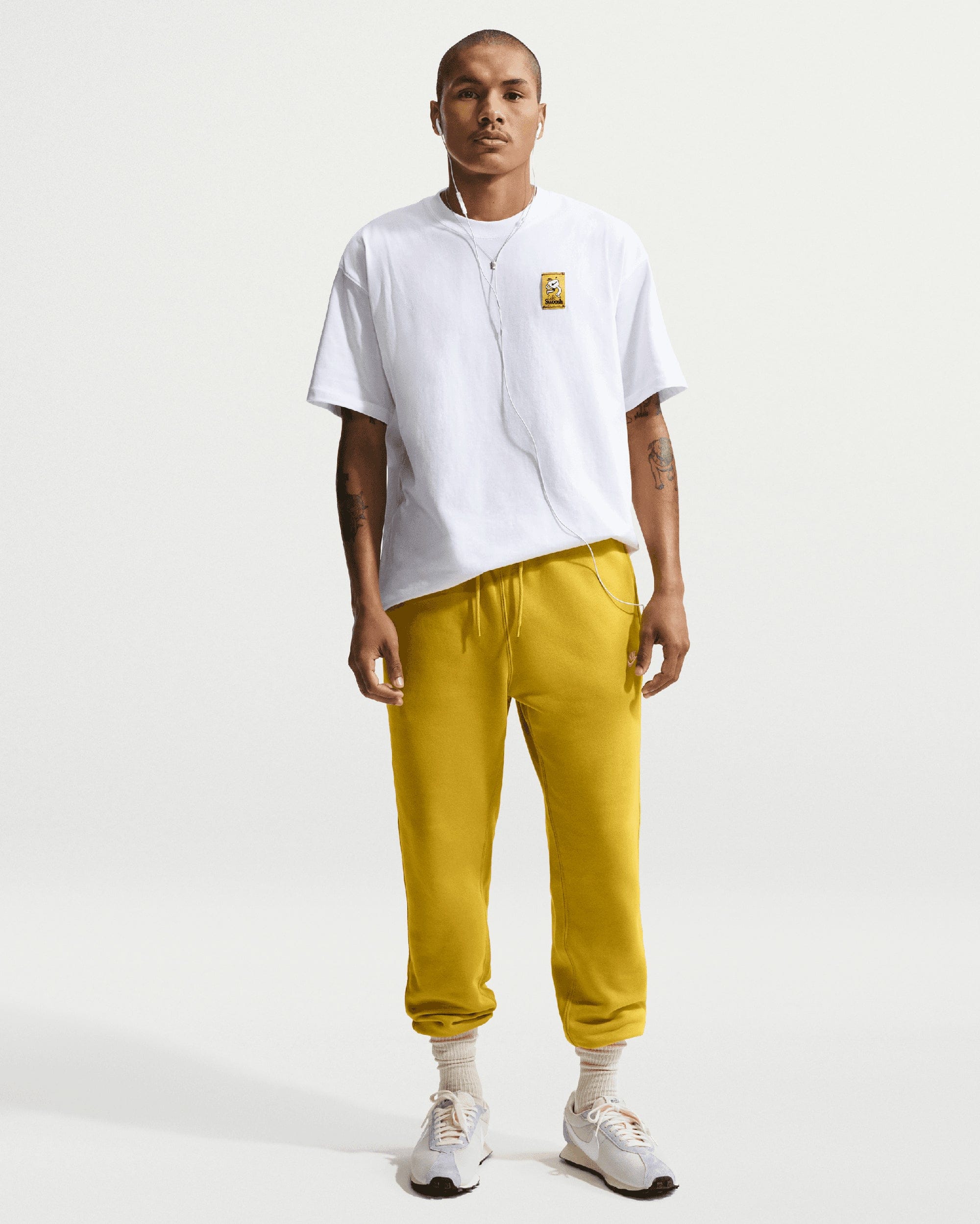 Nike Camiseta con gráfico Relaxed Nike Sportswear para hombre