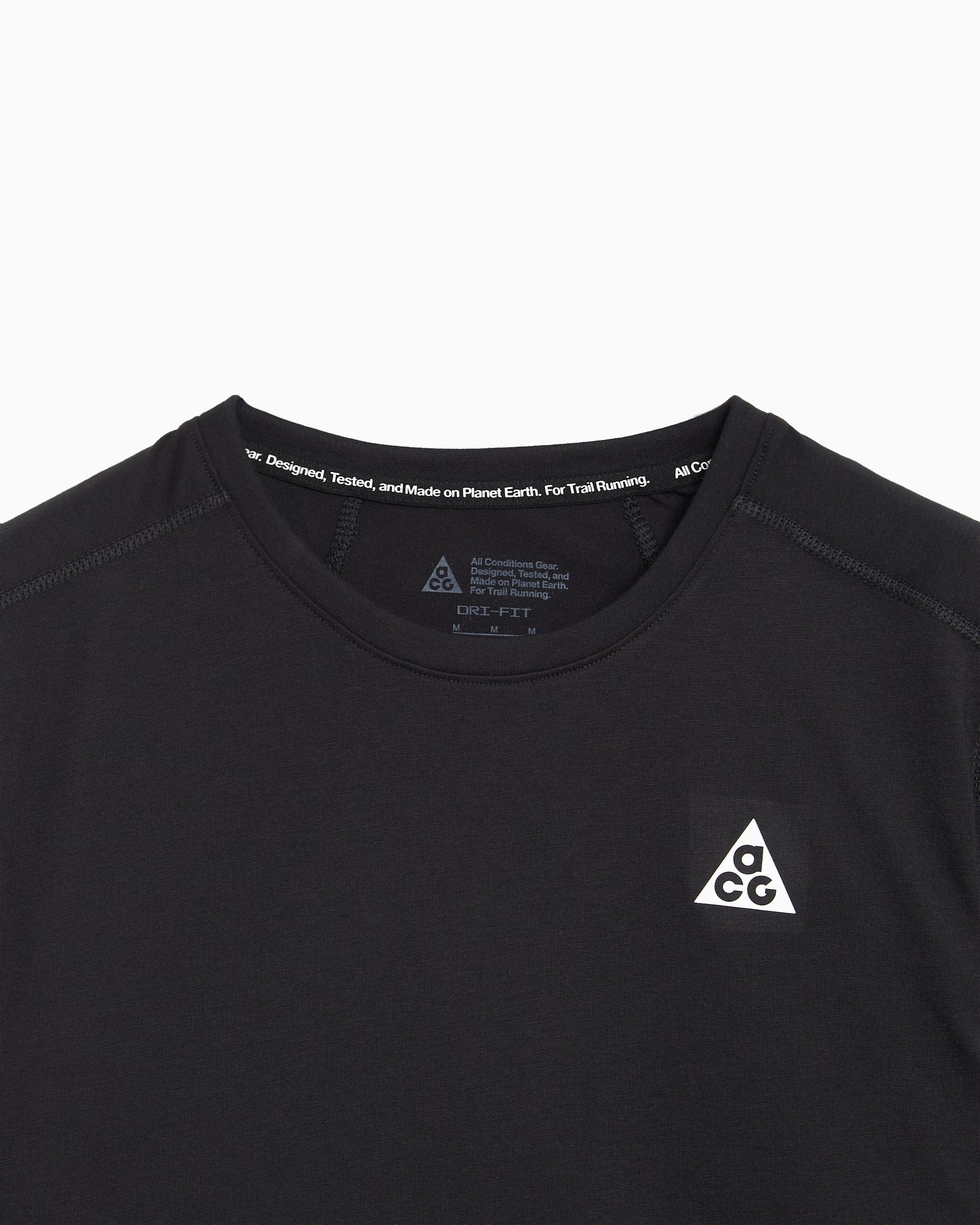 Nike Camiseta Nike ACG Trail Running Dri - FIT para mujer