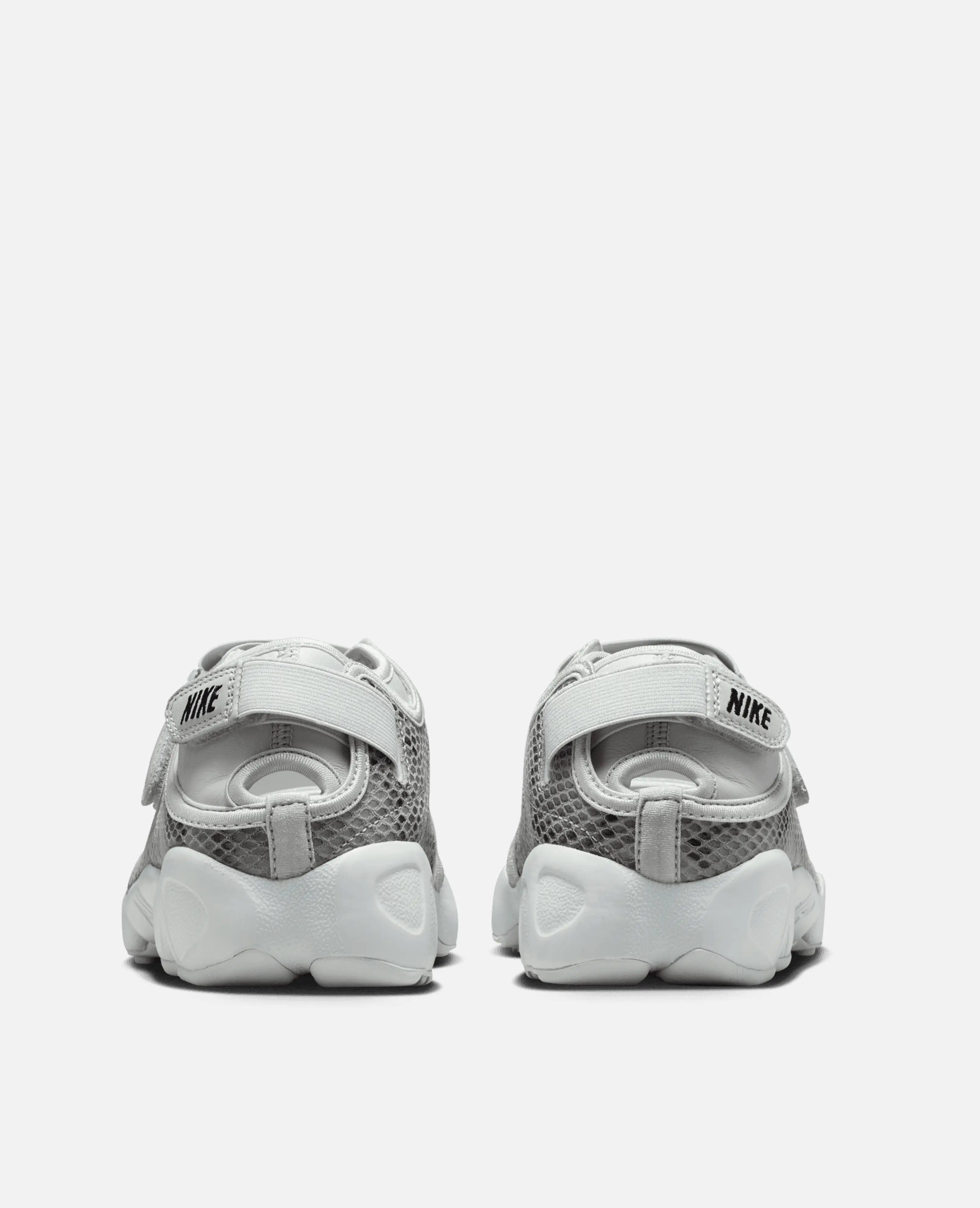 Nike WMNS Air Rift (Photon Dust/Black)