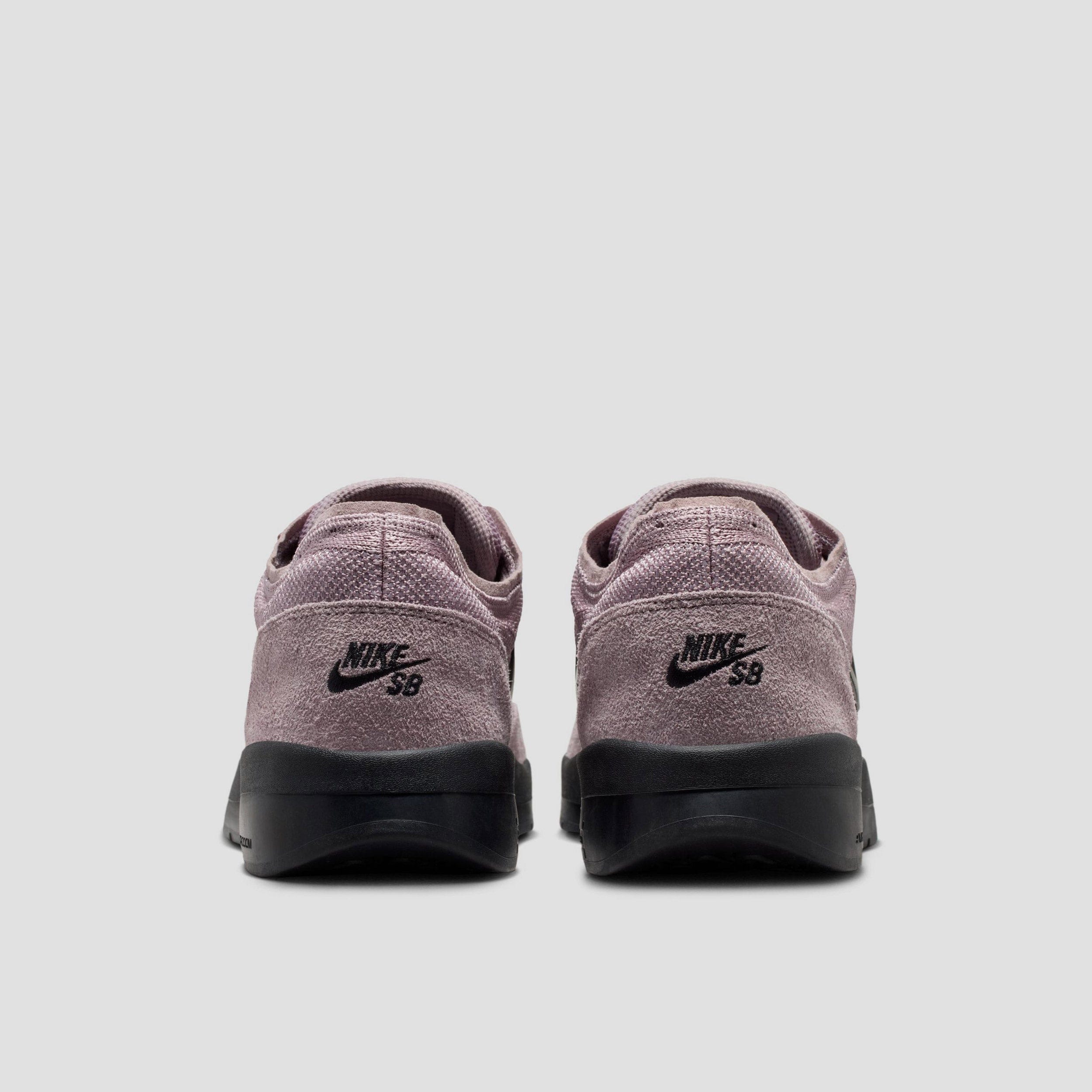 Nike SB PS8 Skate Shoes Light Violet Ore / Black / Purple Smoke