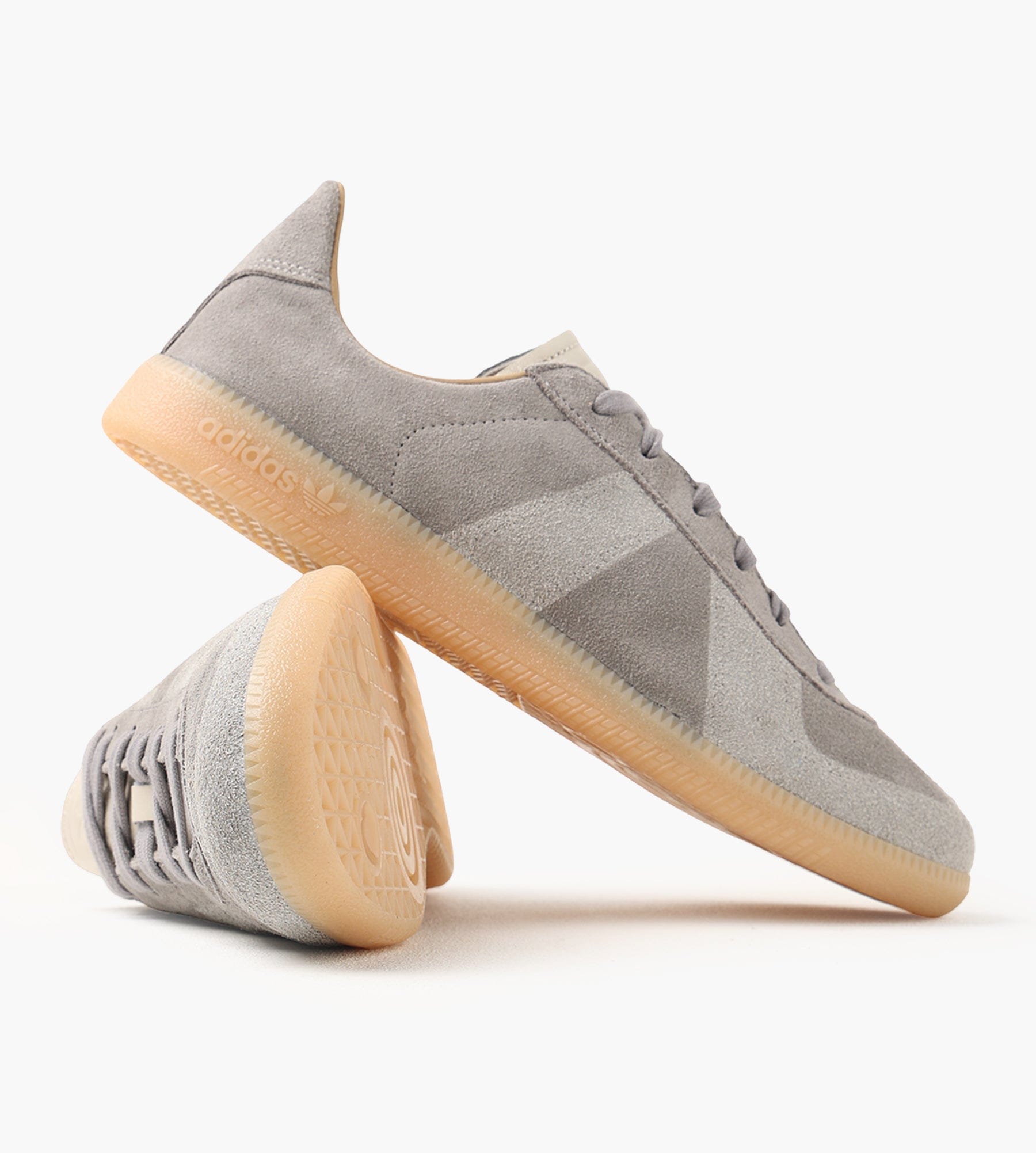 adidas Bw Army Decon Dovgry Ftwwht Gum2