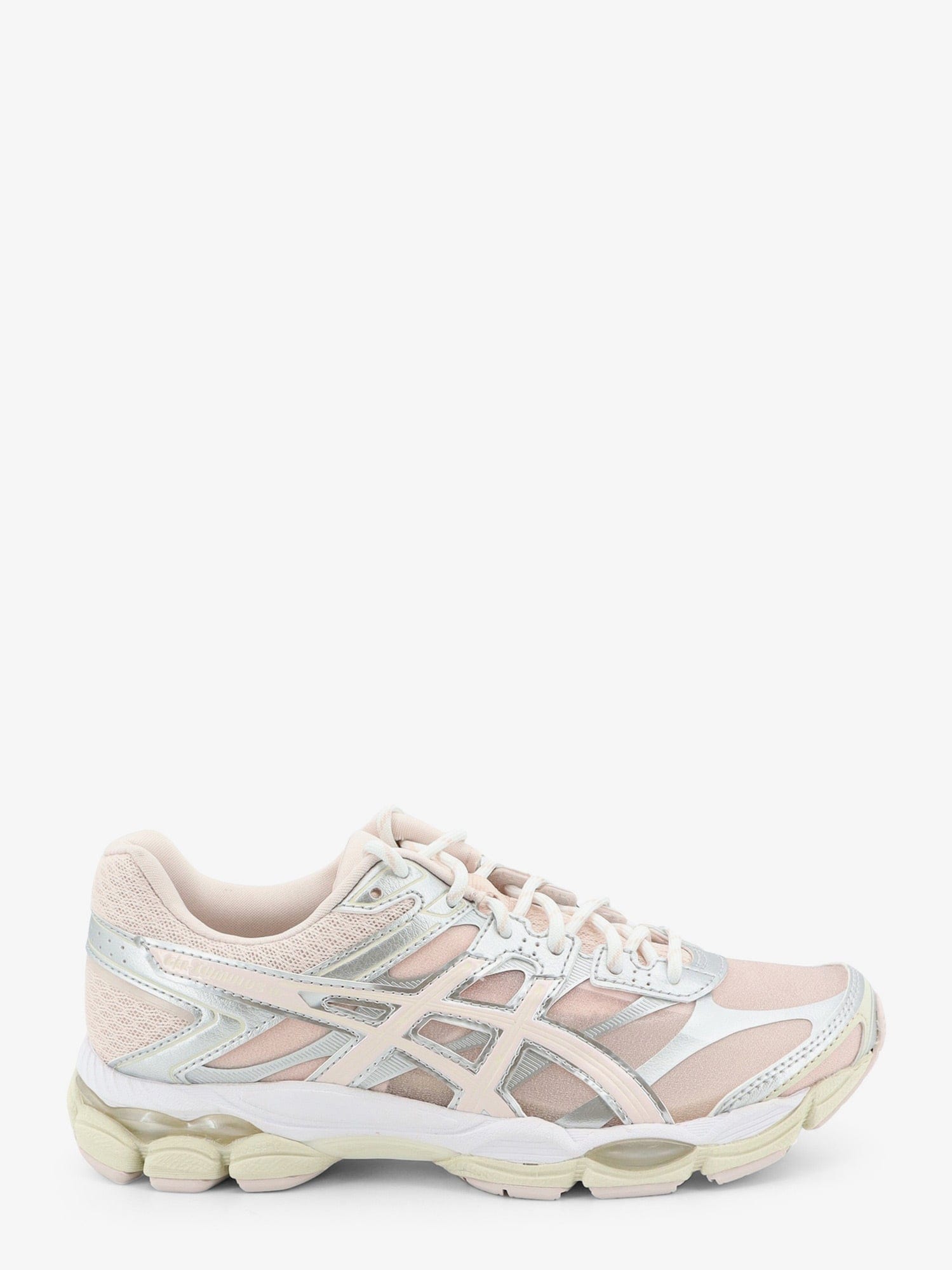 ASICS Gel - Cumulus 16 mesh sneakers with contrasting inserts
