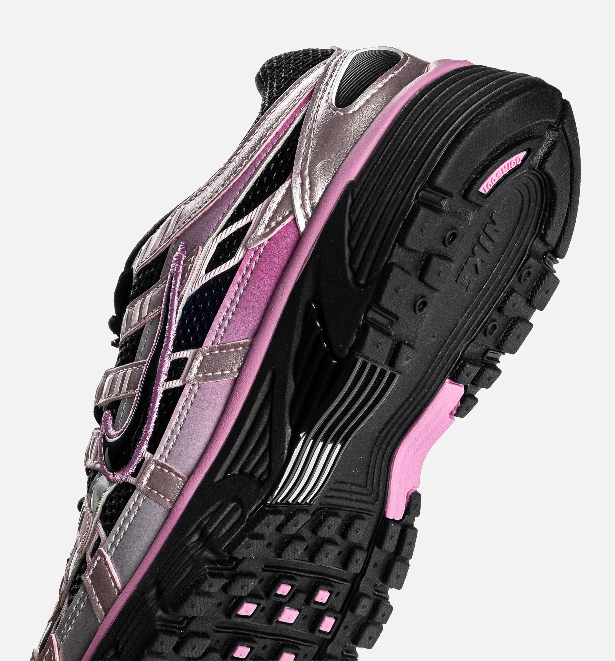 Nike P 6000 Womens Lifestyle Shoe - Black/Pink Foam/Light Magenta