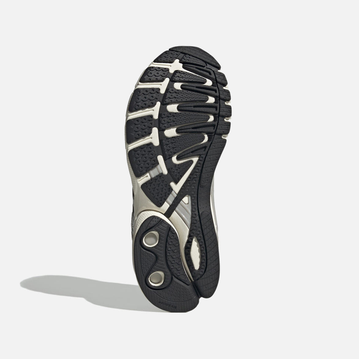 adidas ADISTAR CONTROL 5 - CORE BLACK / SILVER METALLIC / GREY ONE