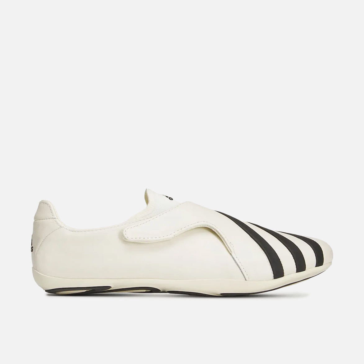 adidas PHARRELL x ADIDAS VIRGINIA VARIO FLAT EARTHER WHITE / BLACK