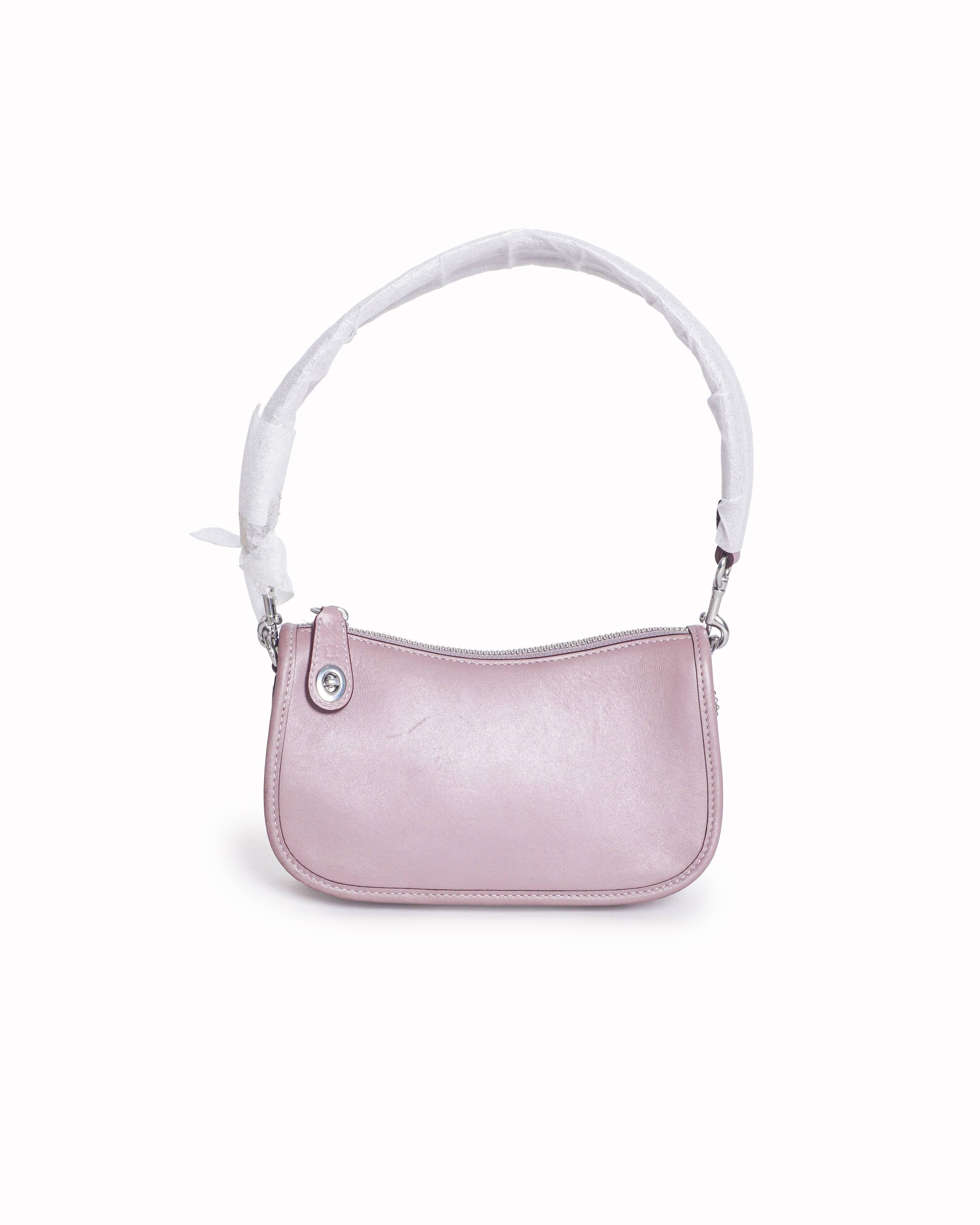 Coach Swinger 20 Medium Shoulder Bag