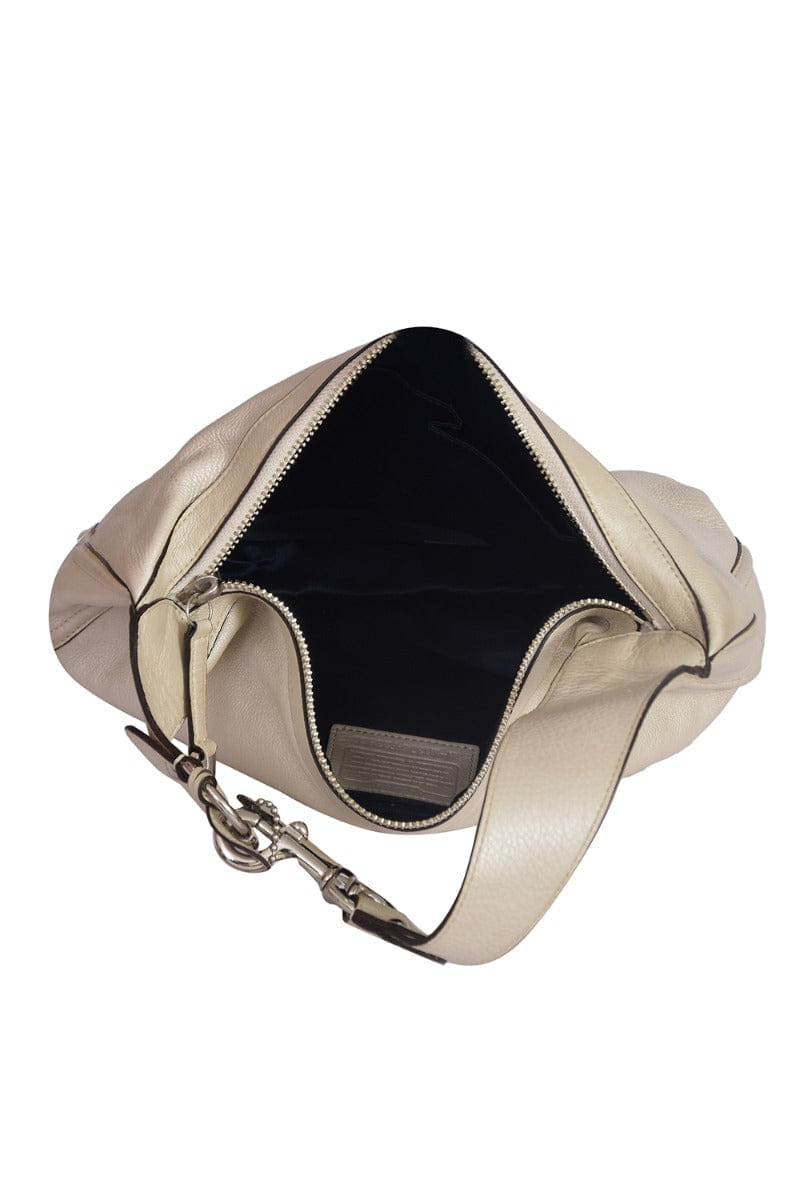 Coach Signature Off - White Shoulder Bag