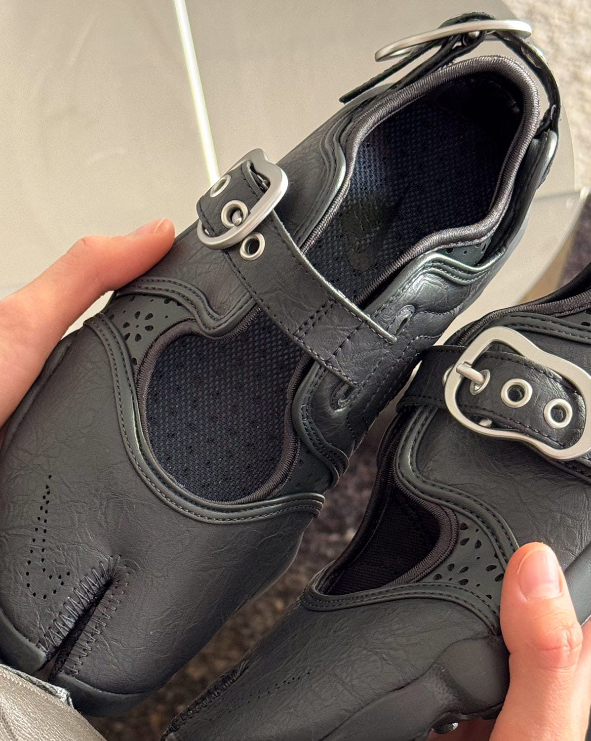 Nike Wmns Air Rift Leather