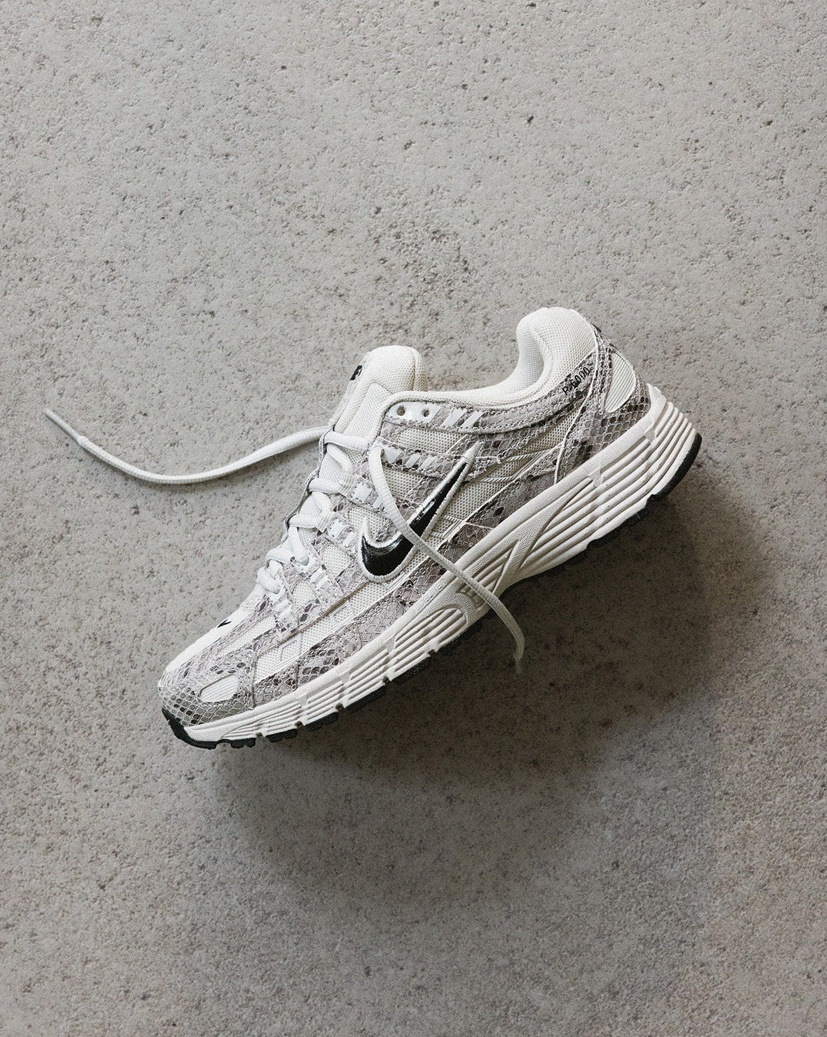 Nike Nike Wmns P - 6000 SE *Snakeskin*